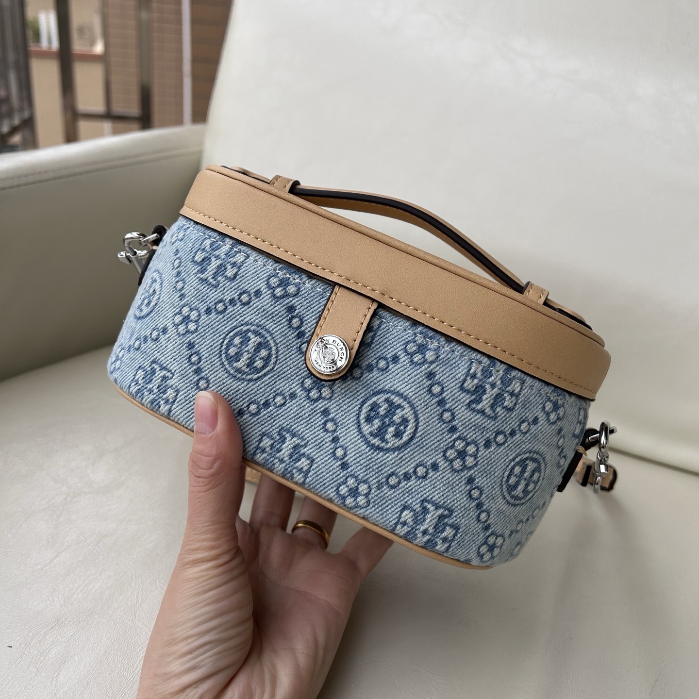 Tory Burch ～ Tory Burch新款女包 T Monogram盒子包 单肩斜挎手提 老花图案