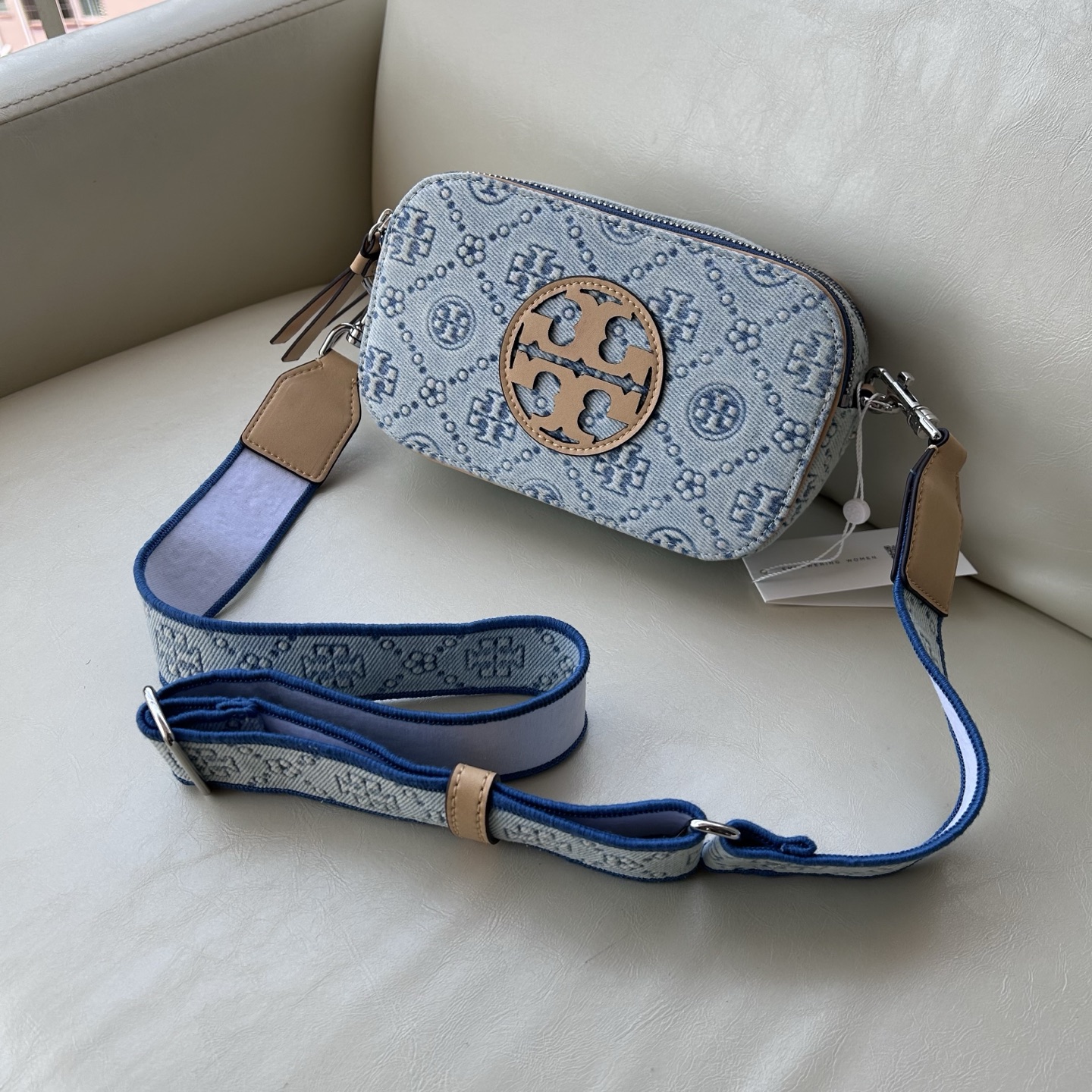 Tory Burch ～ 新款TORY BURCH 汤丽柏琦 169760T MONOGRAM MILLER迷你斜挎相机包