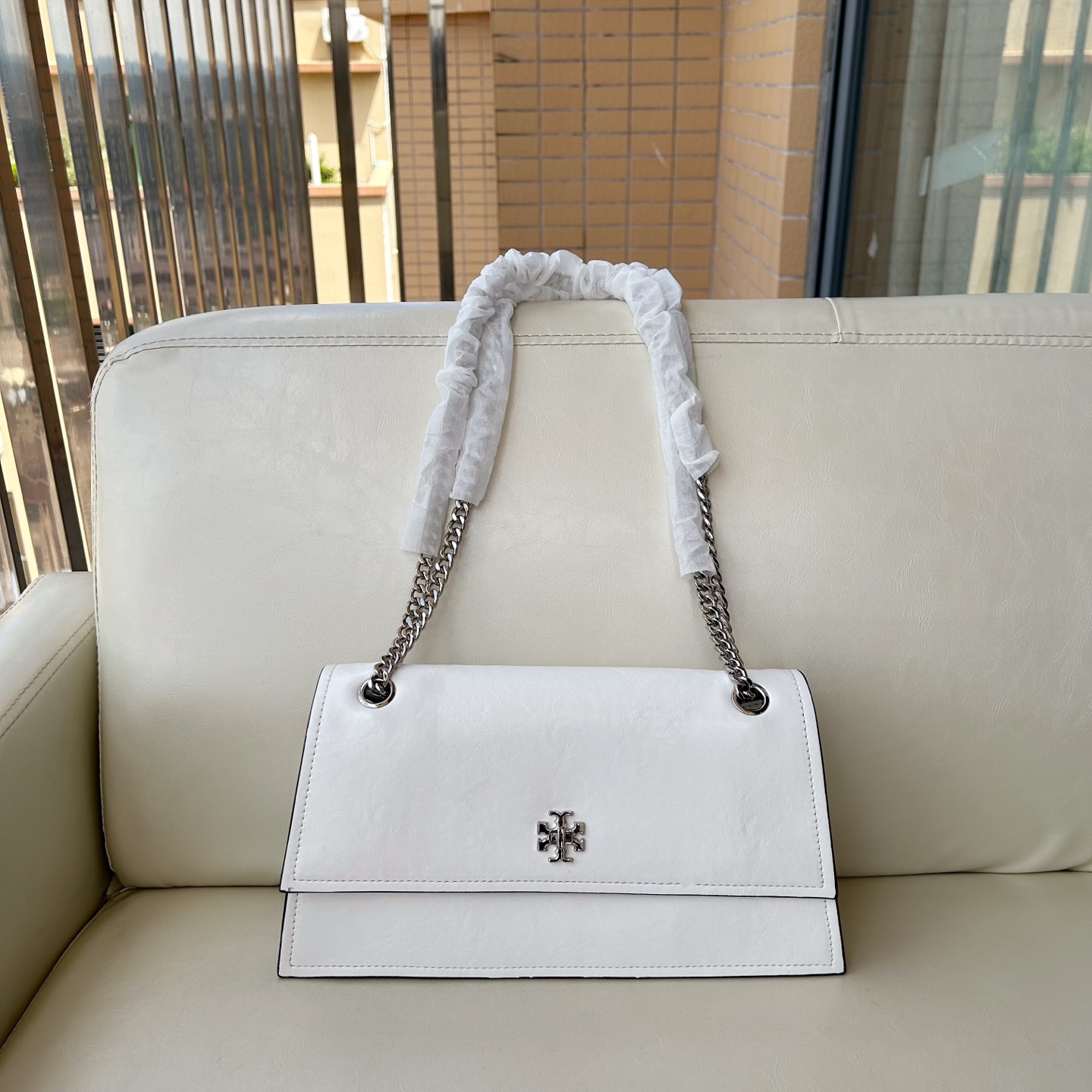 Tory Burch ～ToryBurch TB Kira法棍包油蜡牛皮