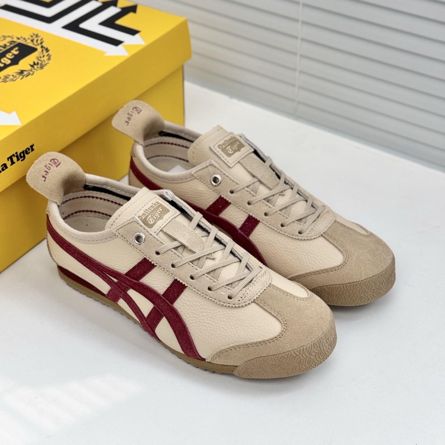 NO:276044,Brown size36 37 37.5 38 39 39.5 40 40.5 41.5 42 42.5 43.5 44 45,19860909棕红 size36 37 37.5 38 39 39.5 40 40.5 41.5 42 42.5 43.5 44 45,,Men's shoes