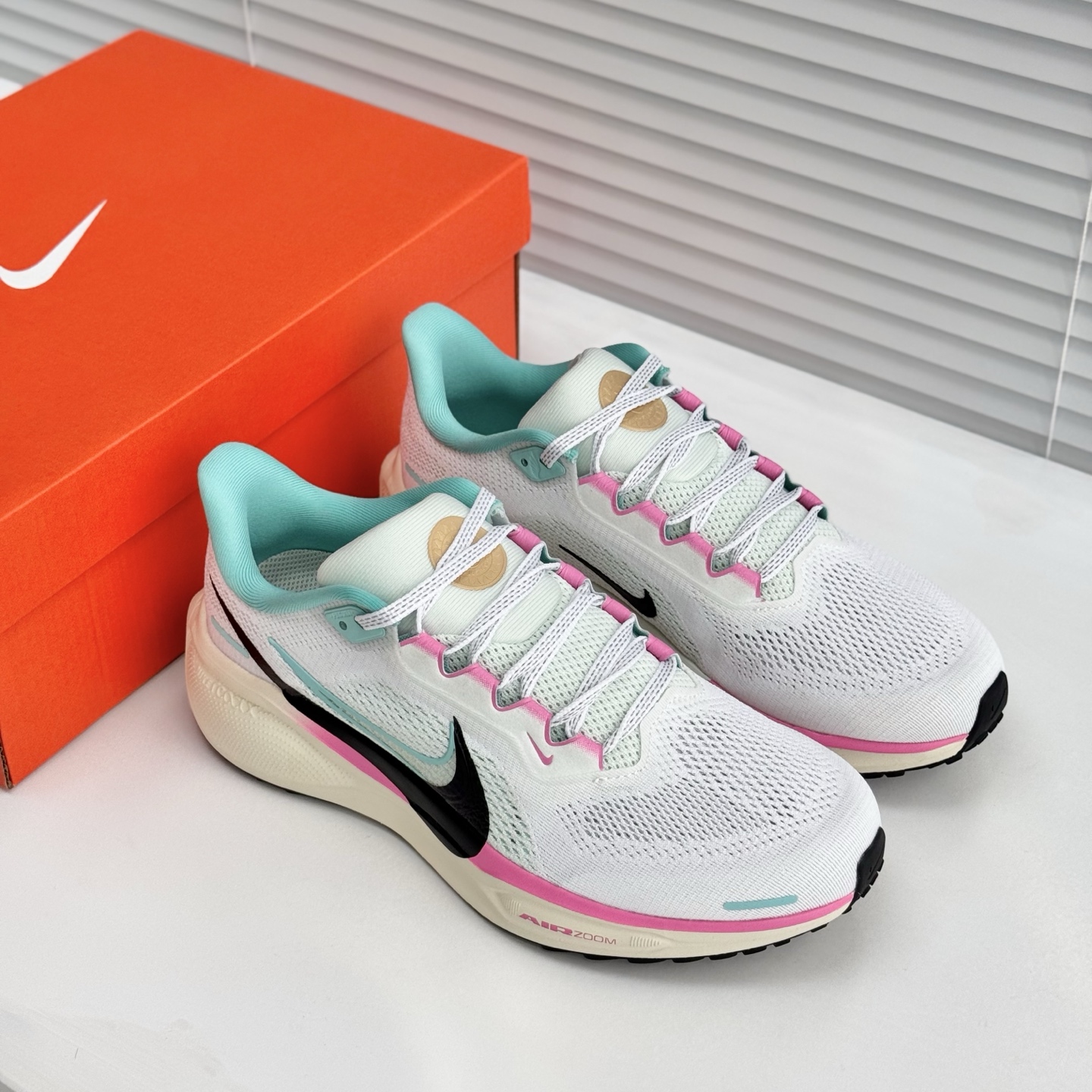 _ds79sJJ7pidLSSfdjUT-TV3Fy4DnV6DxcysIMuA