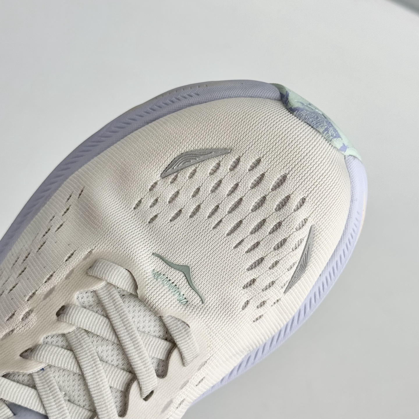 _doy9sJ6mNEq7BGYfY3OU75qdVJZXvfhJdw7L2kQ