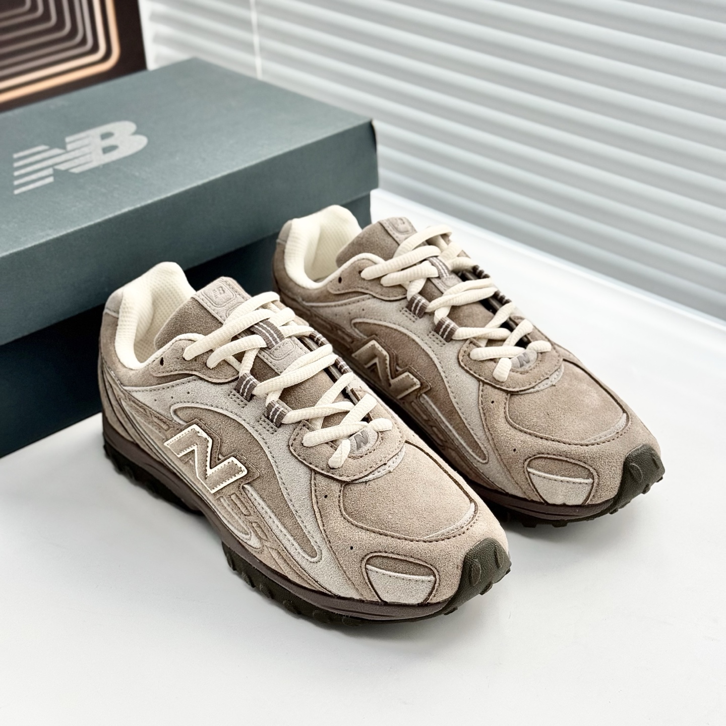 _djR9s3IIciV7envyFaURd1kl_BABQ9xsraDIHsg