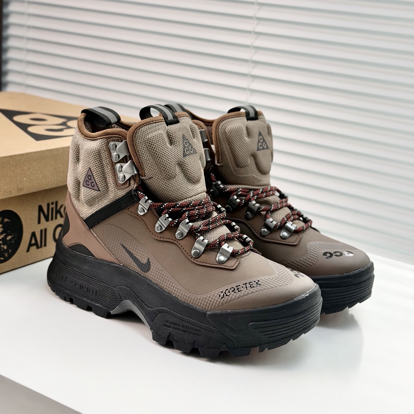 _dmX9sMcERN1aycqCOf_svC4IrQ_wdBrTh-C4nYg