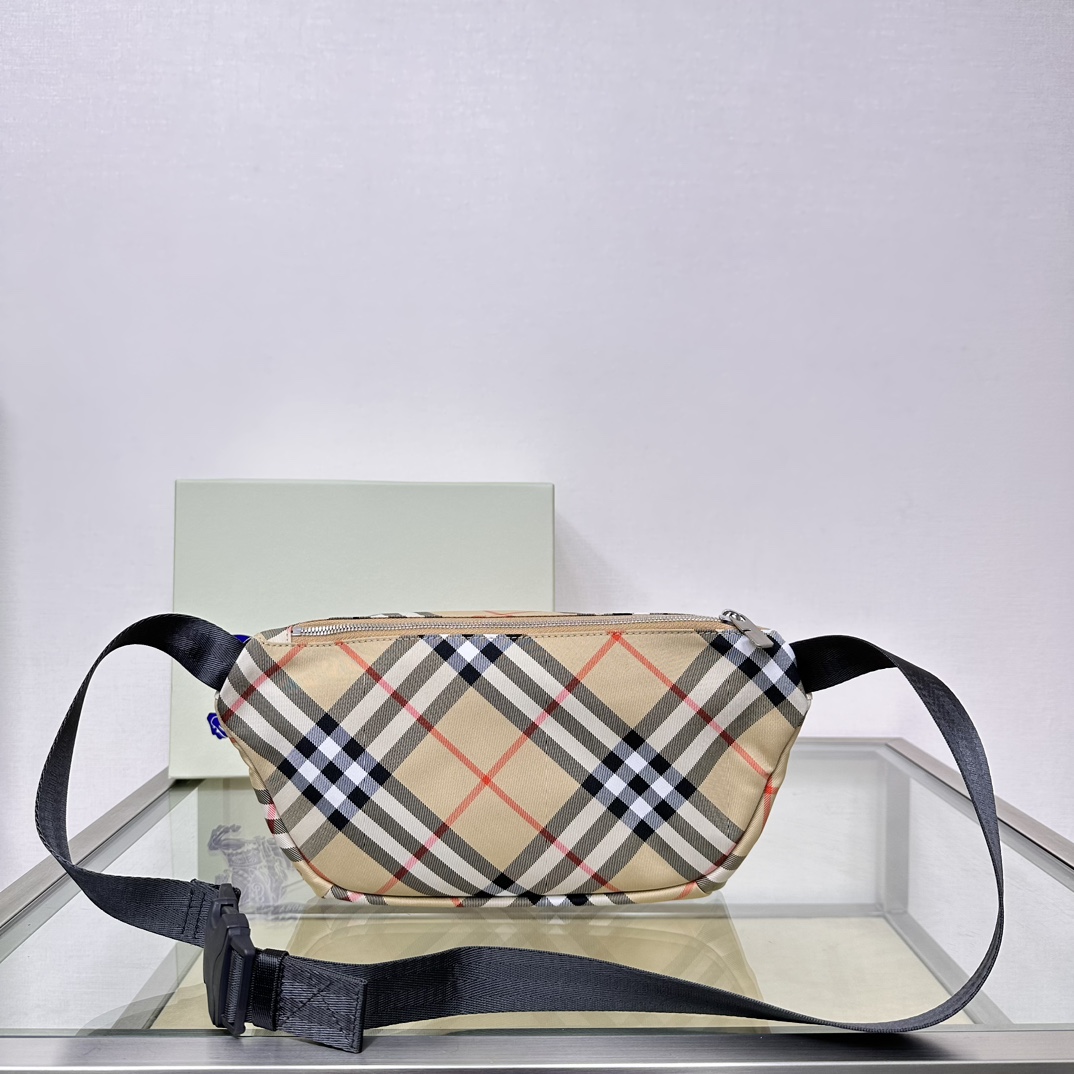 Burberry Exclusive Check Waist Bag with Equestrian Knight Design, 33 x 11 x 18 cm 2 a1721114414758 4101