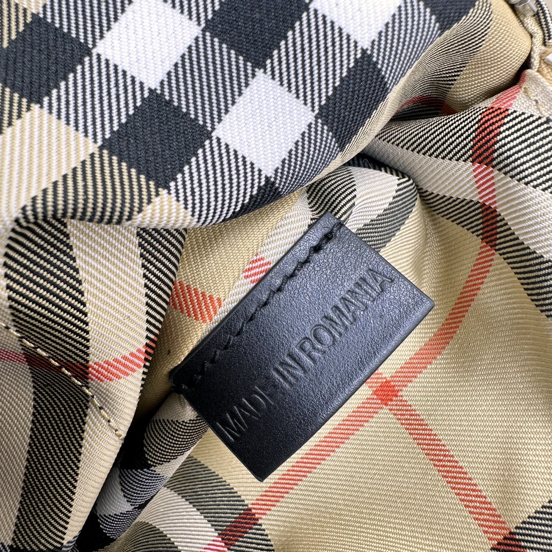 Burberry Exclusive Check Waist Bag with Equestrian Knight Design, 33 x 11 x 18 cm 9 a1721114415303 2542