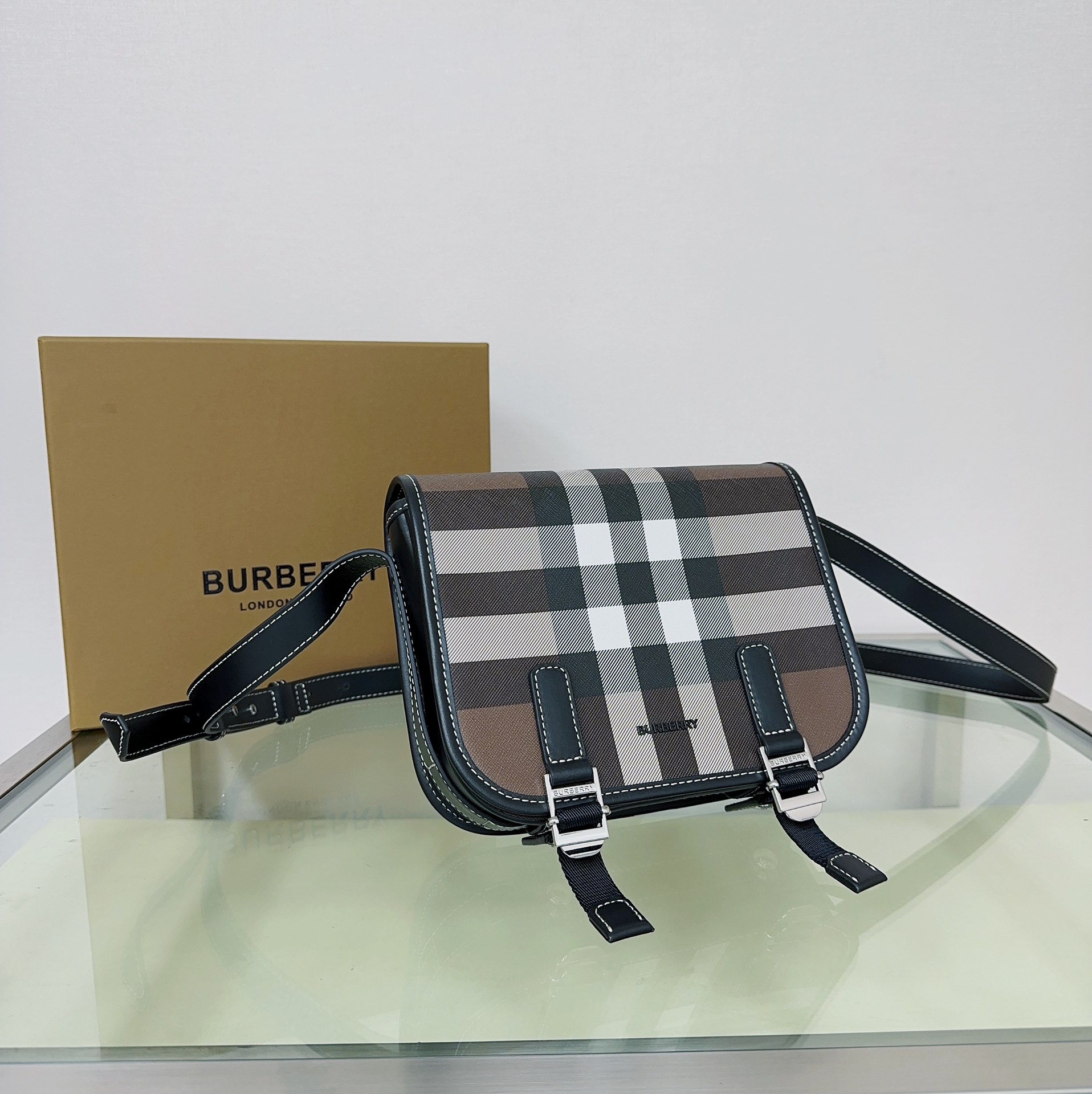 Burberry Saddle Bag in Signature Check, Eco-Friendly Canvas Messenger Bag 5 a1723102005085 5162