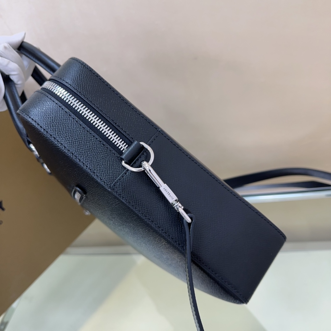 Burberry Ainsworth Briefcase Black 37x27x9cm briefcase — travel commuting photo 4