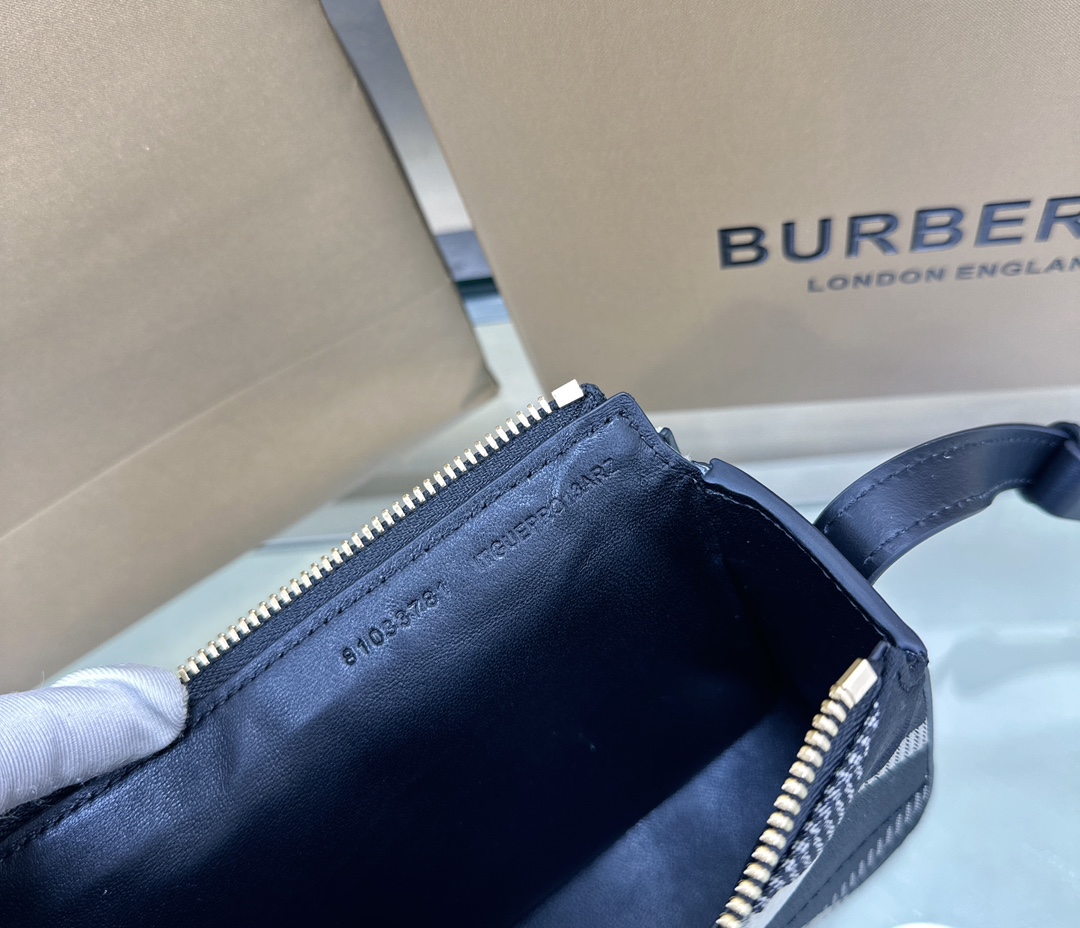 Burberry Cotton Blend Crossbody Bag with Check Pattern and Leather Strap 10 a1730790229385 3444