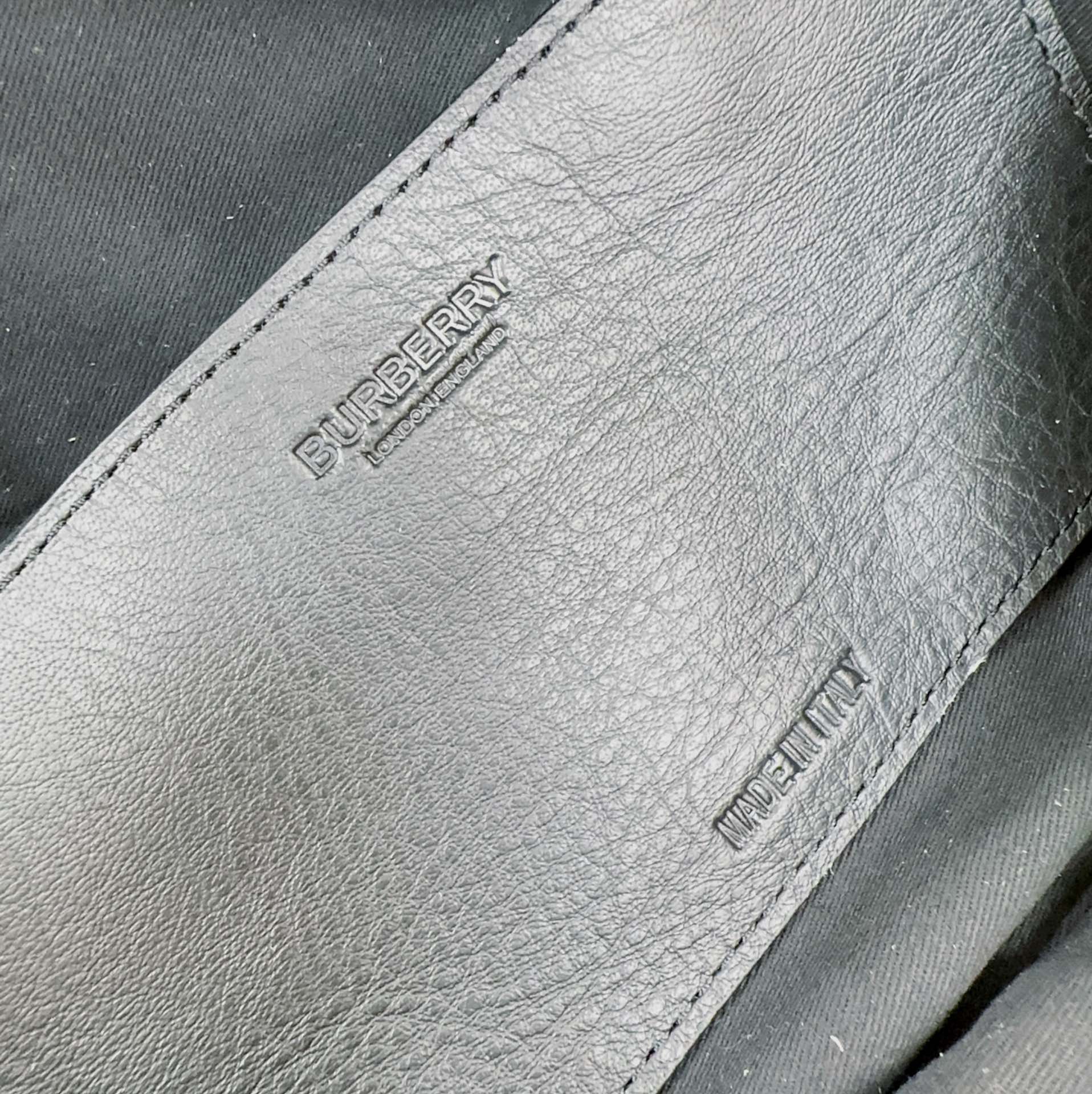 Burberry Leather Belt Bag: Italian-Crafted, Embossed Logo, Street-Style Inspired 10 a1731931014464 6668