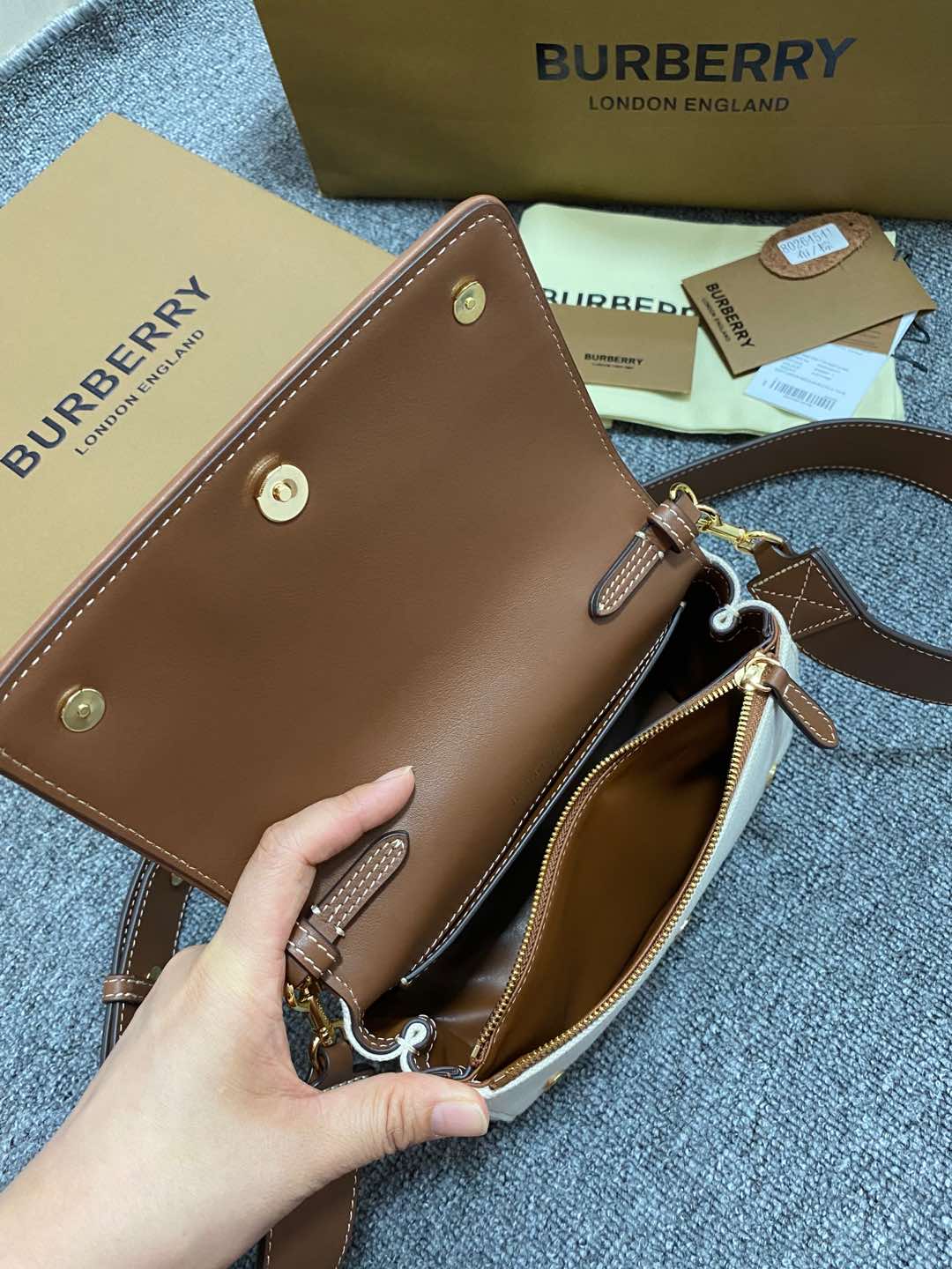 Burberry Horseferry Print Crossbody Bag | Cotton Canvas & Leather Detail 9 a1736322772447 0727