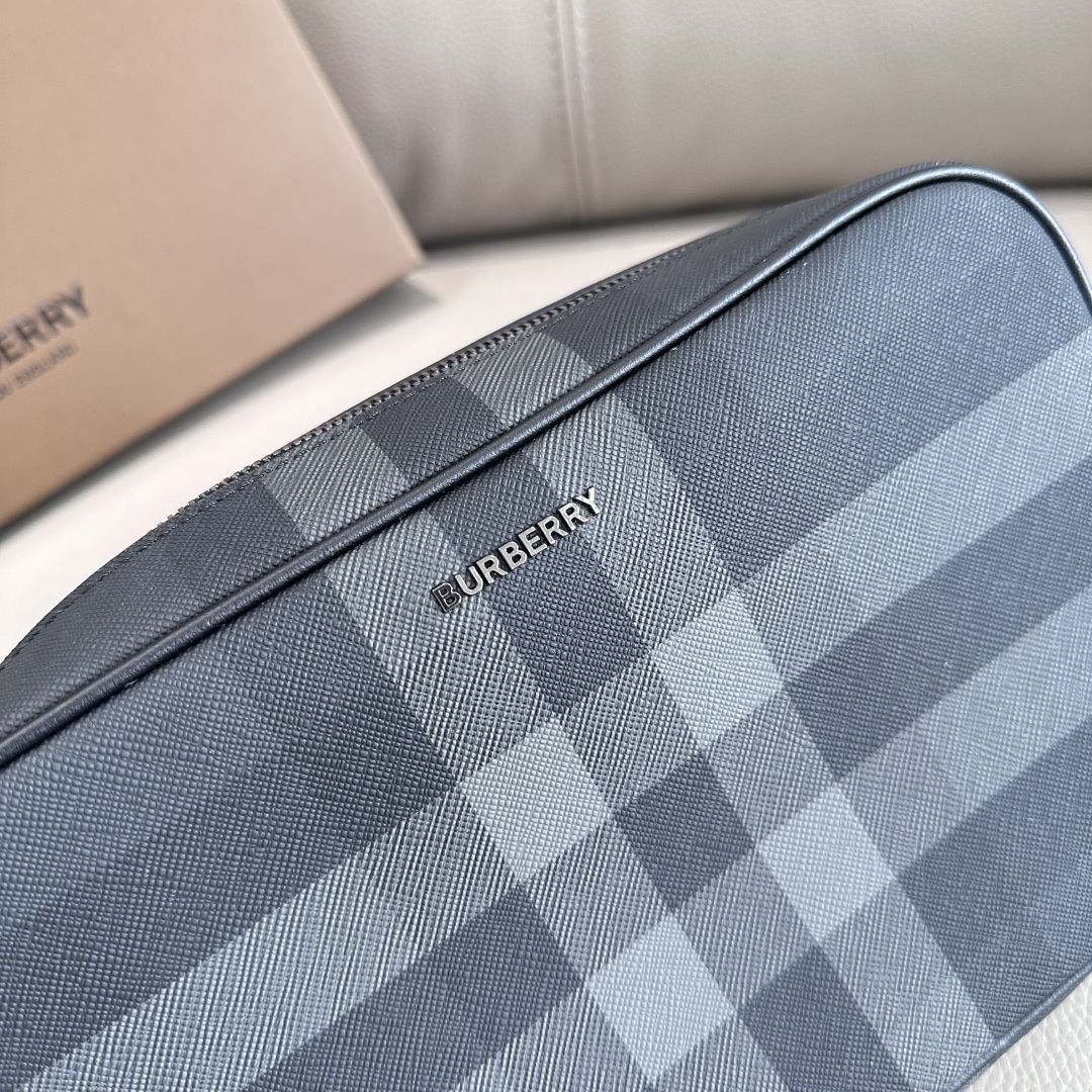 Burberry Men's Checkered Print Clutch Bag with Wrist Strap - Stylish and Functional 6 a1744274566165 7404