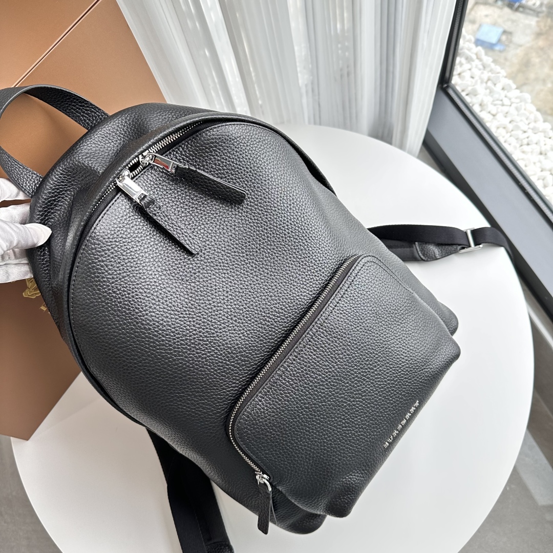 Burberry Leather Backpack, Multiple Zip Pockets, Commute Style, 29 x 15 x 40cm 4 a1744531112463 6205