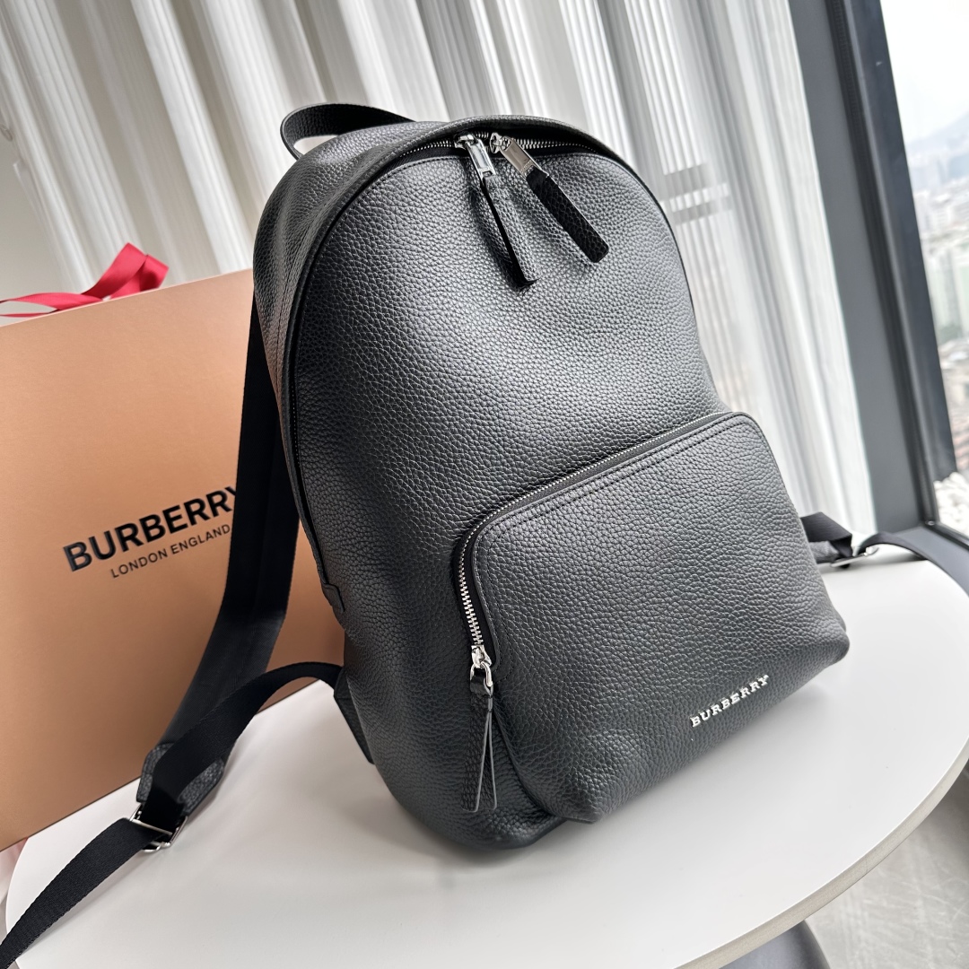 Burberry Leather Backpack, Multiple Zip Pockets, Commute Style, 29 x 15 x 40cm 3 a1744531112469 8220