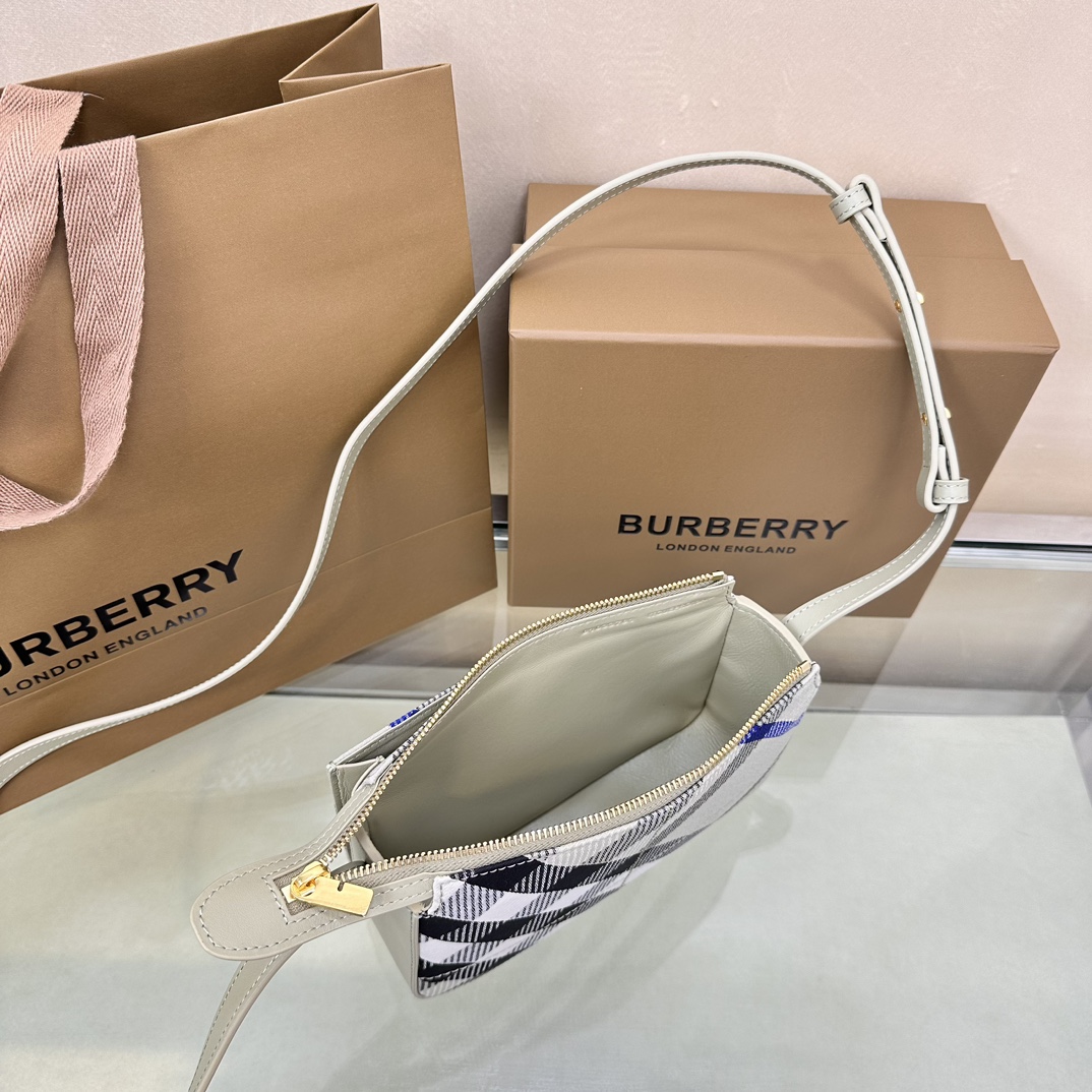 Burberry Cotton Blend Crossbody Bag with Signature Check Pattern 8 a1745312743911 0444