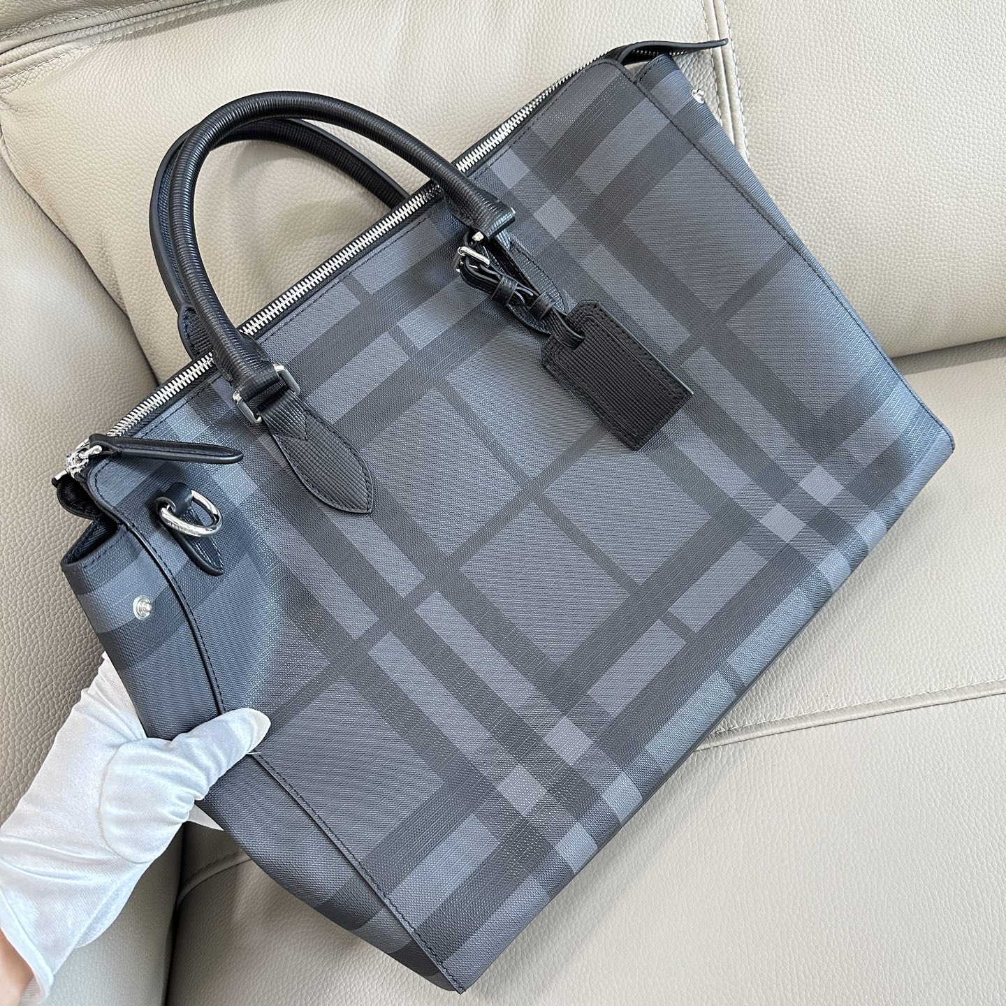 Burberry London Check Briefcase Charcoal travel bag photo 2