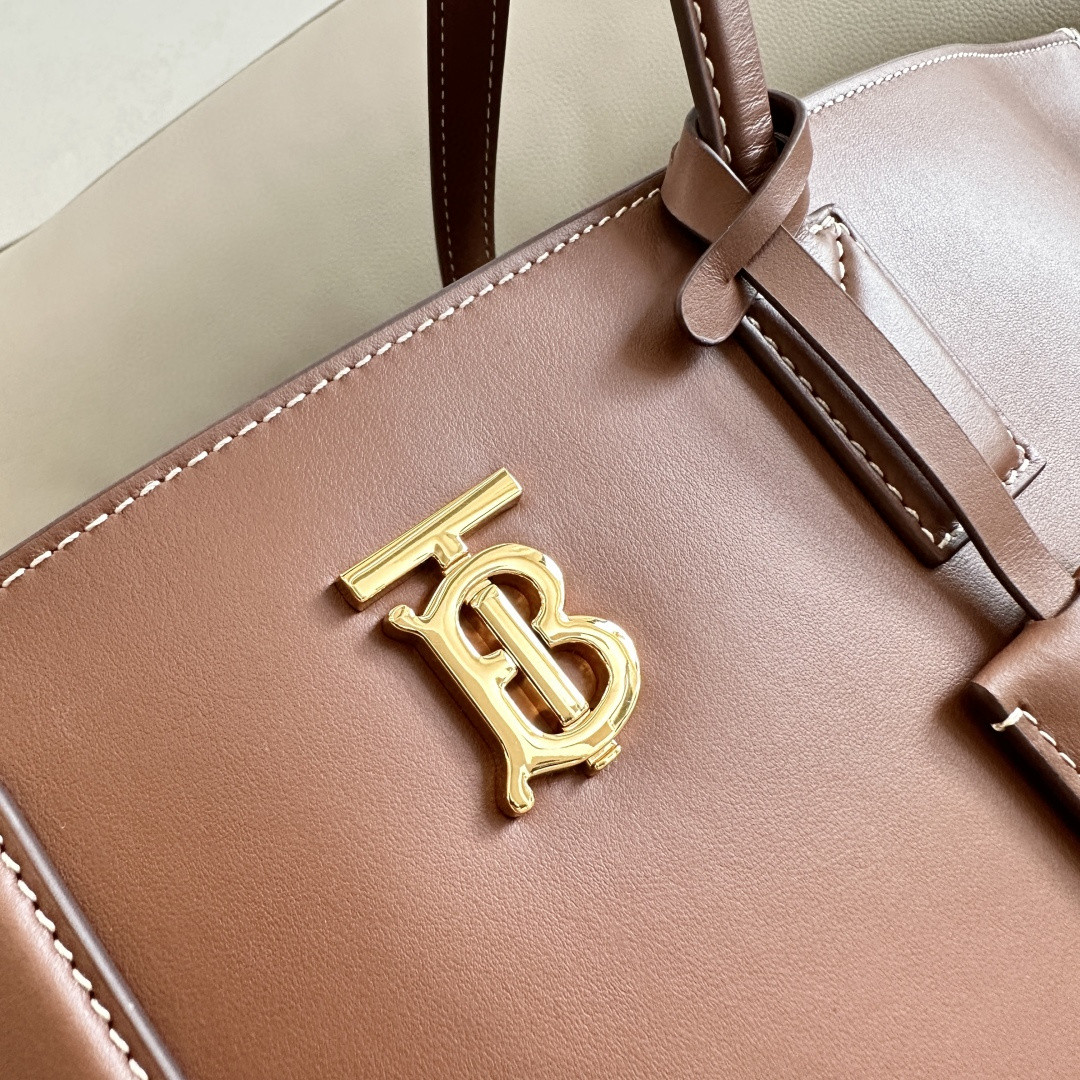 Burberry väska B Thomas Burberry — photo 6