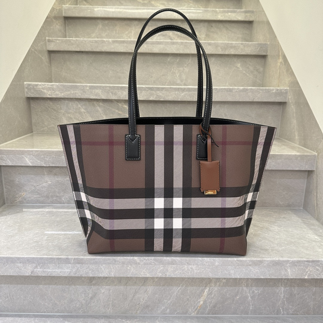 Burberry everyday