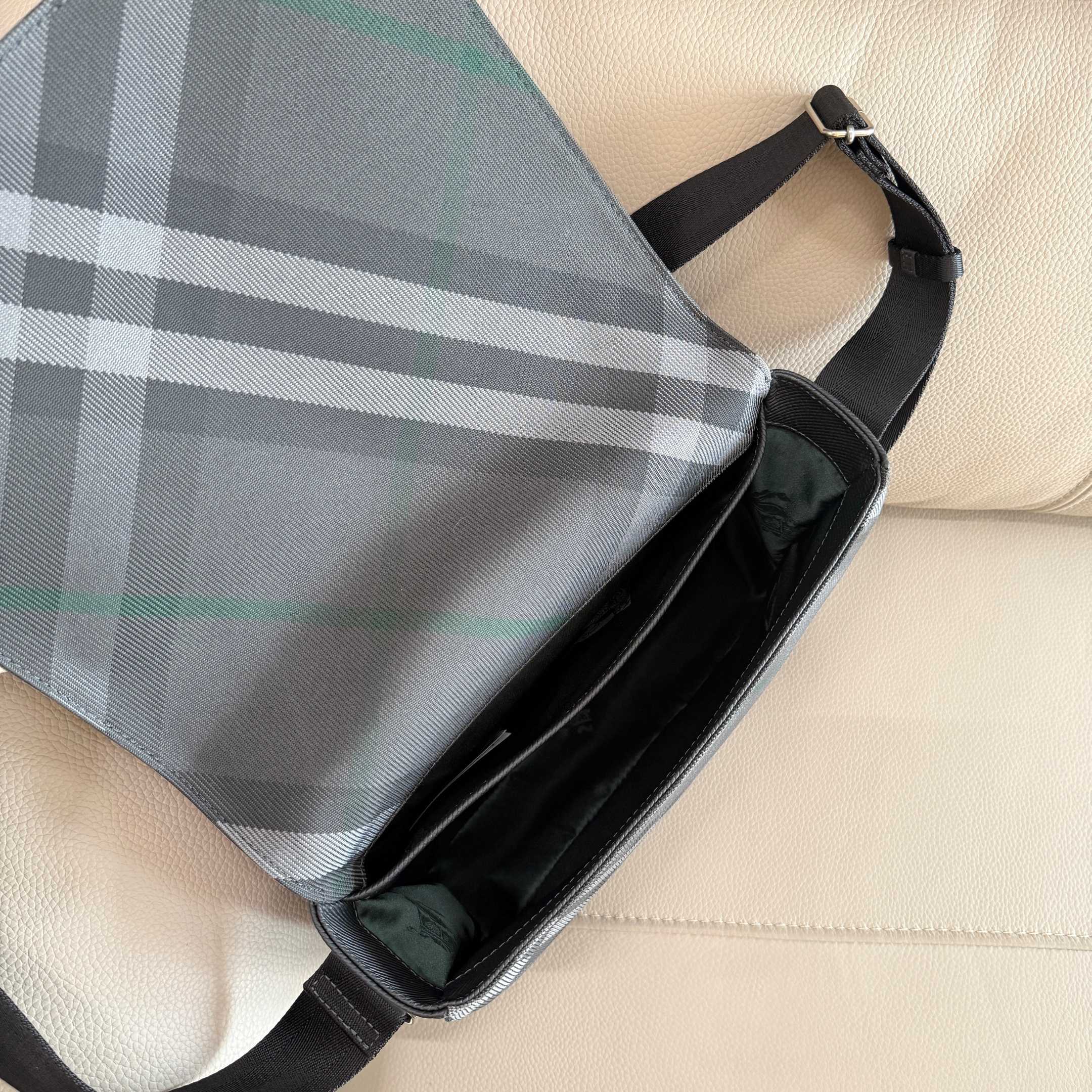 Bolso Burberry Rejilla Burberry — photo 6