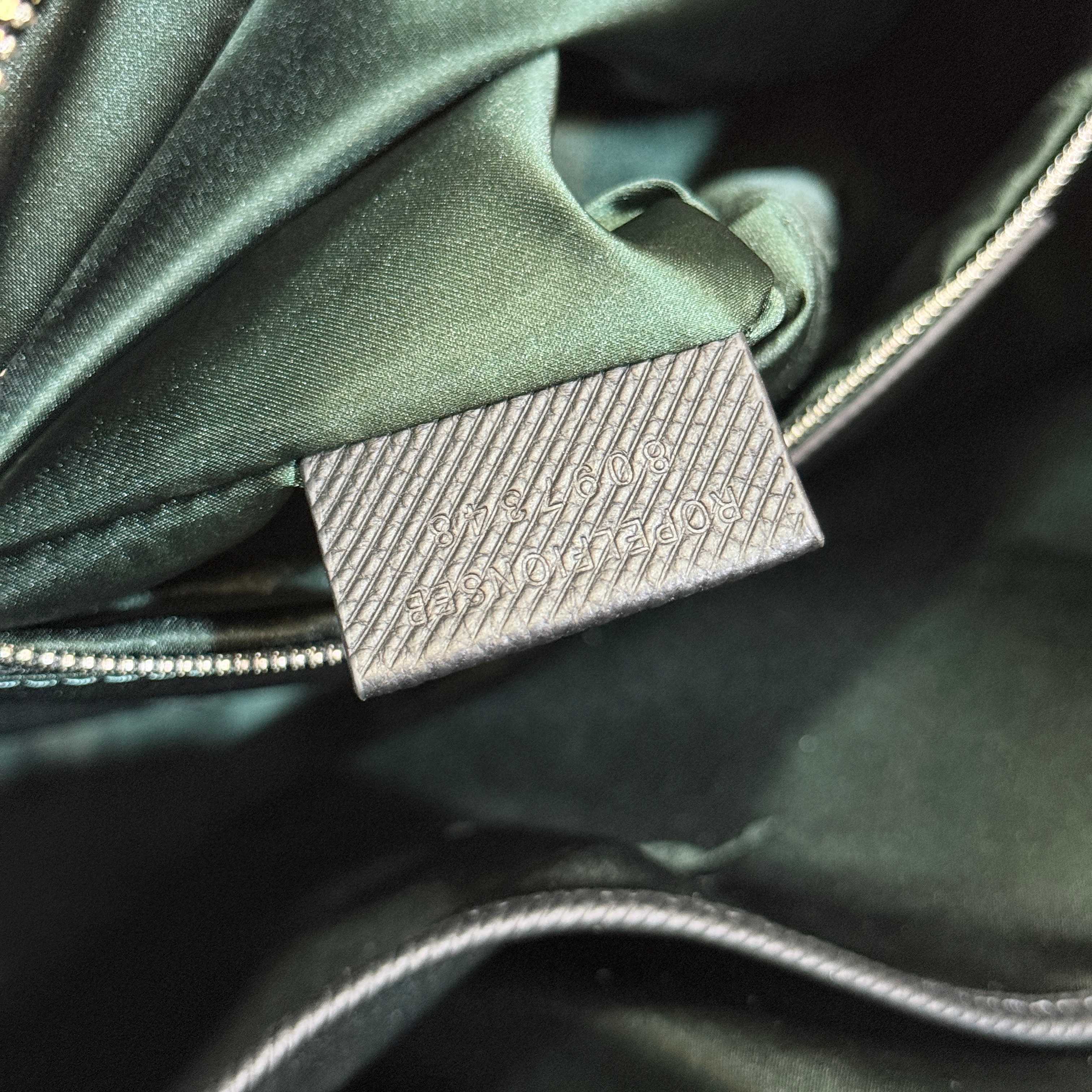 Grid briefcase — photo 9
