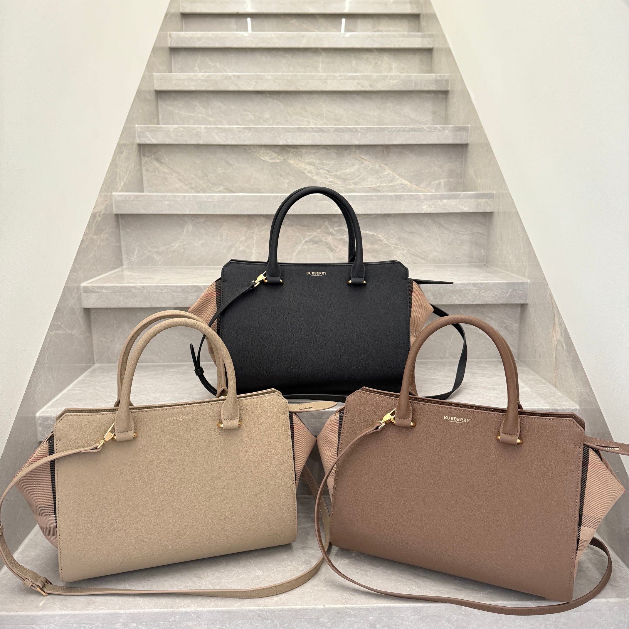 Burberry Bur Large Check Bag Tote Bag