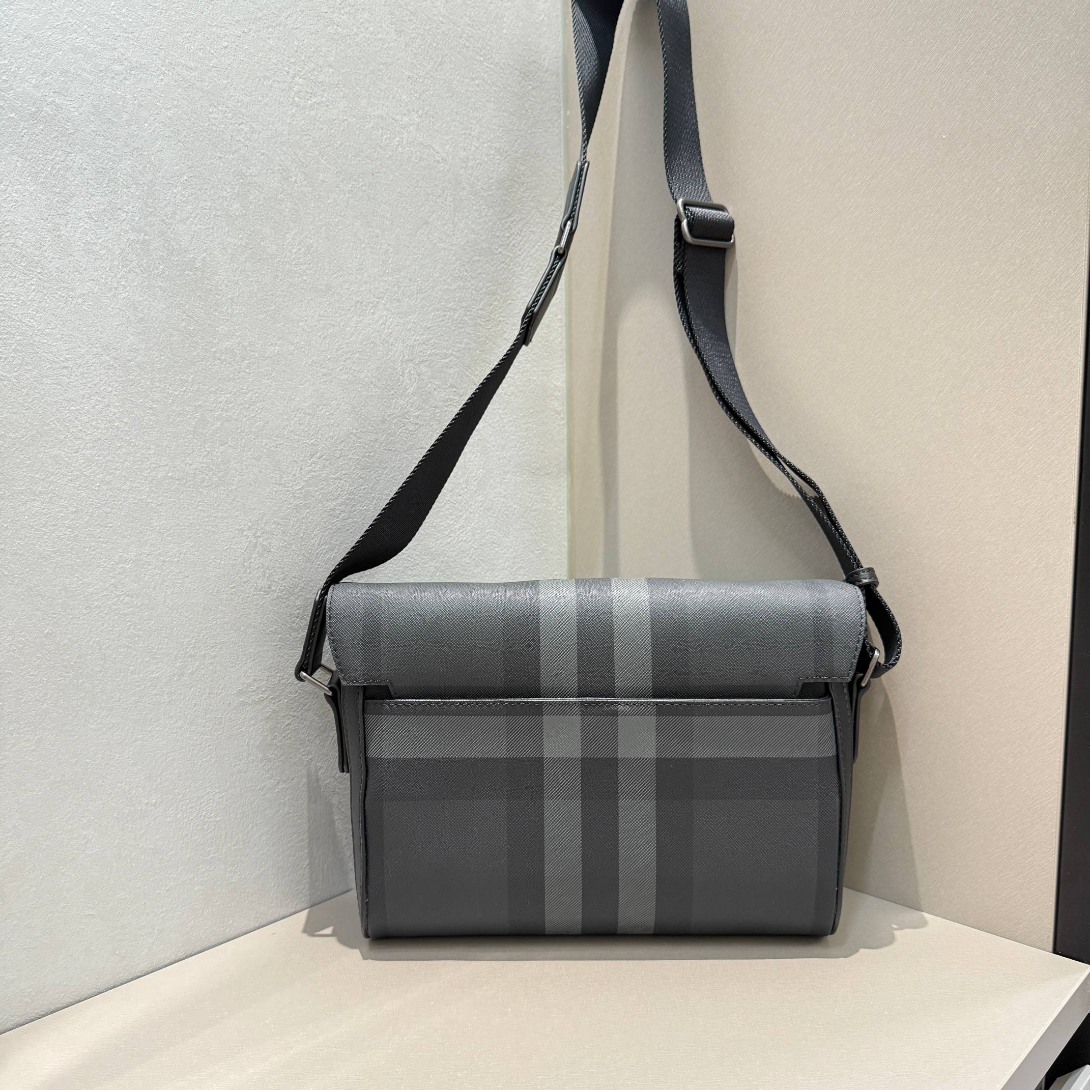 Burberry Grey everyday