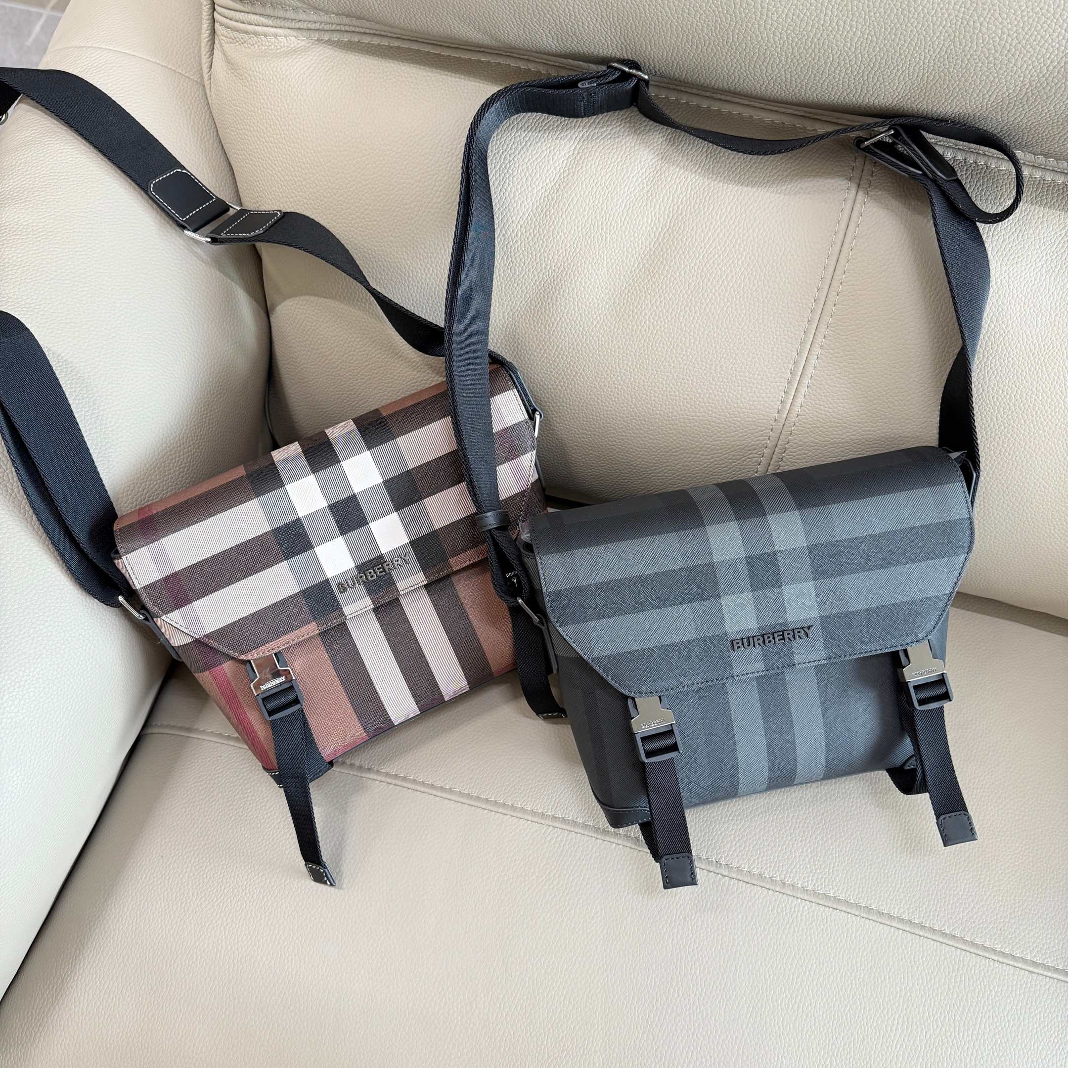 Sac Burberry 2 couleurs — photo 2