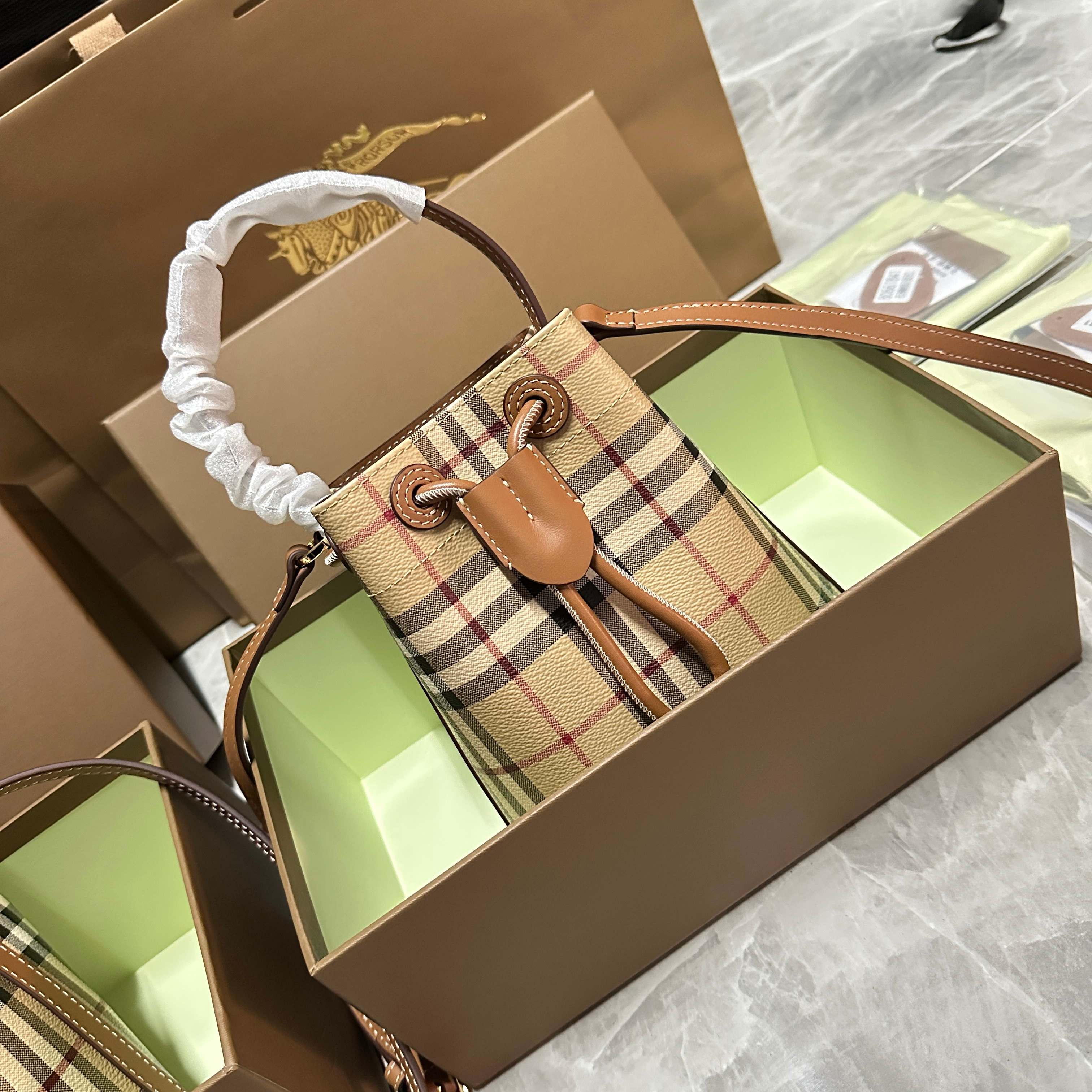 Burberry Small everyday