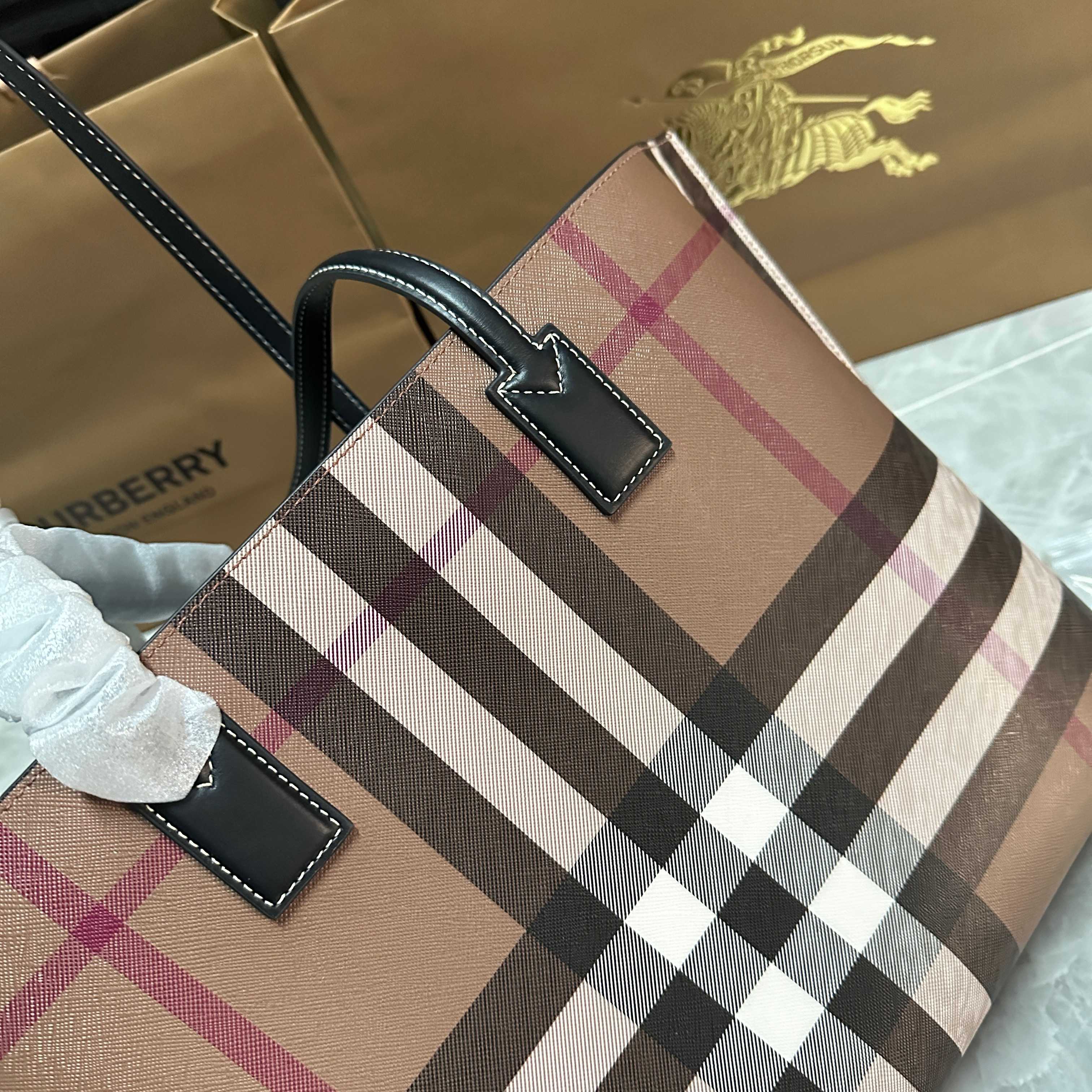 Burberry veske — photo 3