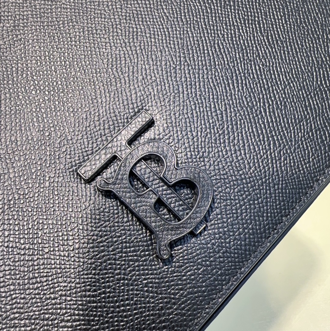 Burberry everyday