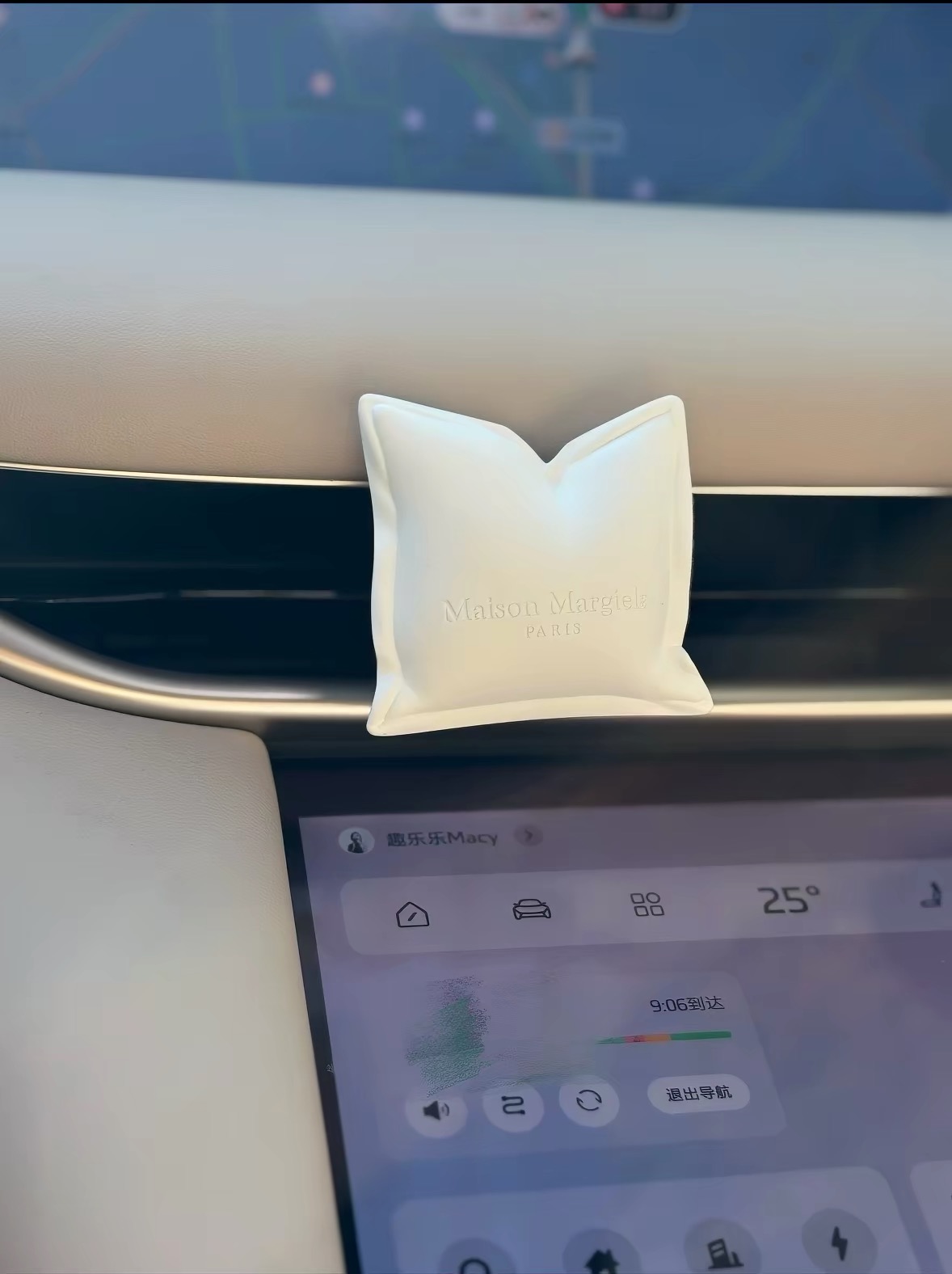 NO:894578,- I would like to call it one of the most beautiful car monitors this year!  !  , Car Aromatherapy. Home Fragrance. Candles19860909- 我愿称之为今年最美车载 没有之一！！,车载香薰.居家香氛.蜡烛,accessory