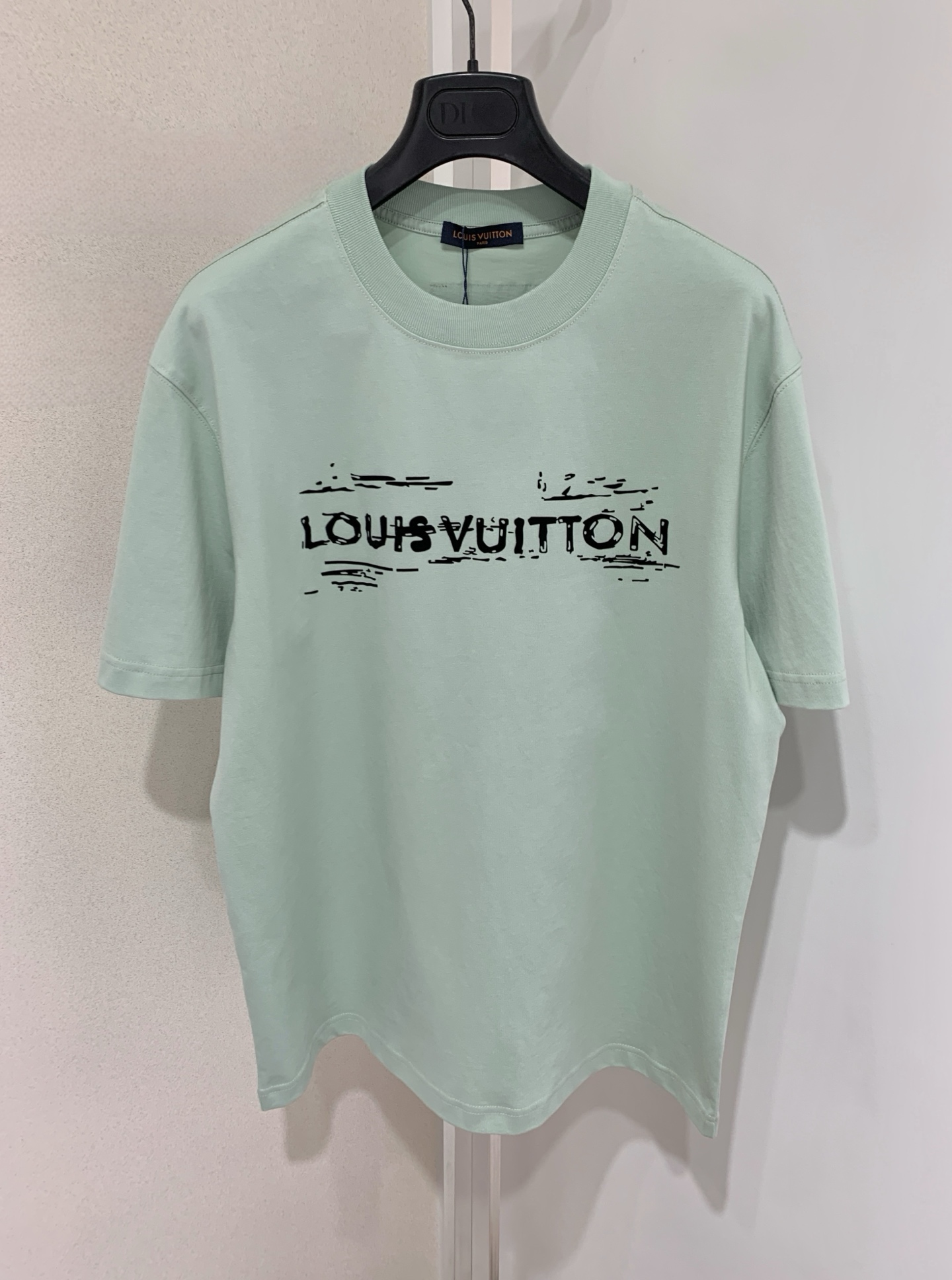 Louis Vuitton 2025 Summer T-Shirt - High Quality, Unisex Design, Various Sizes 2 i1742841328448 5480 0 0