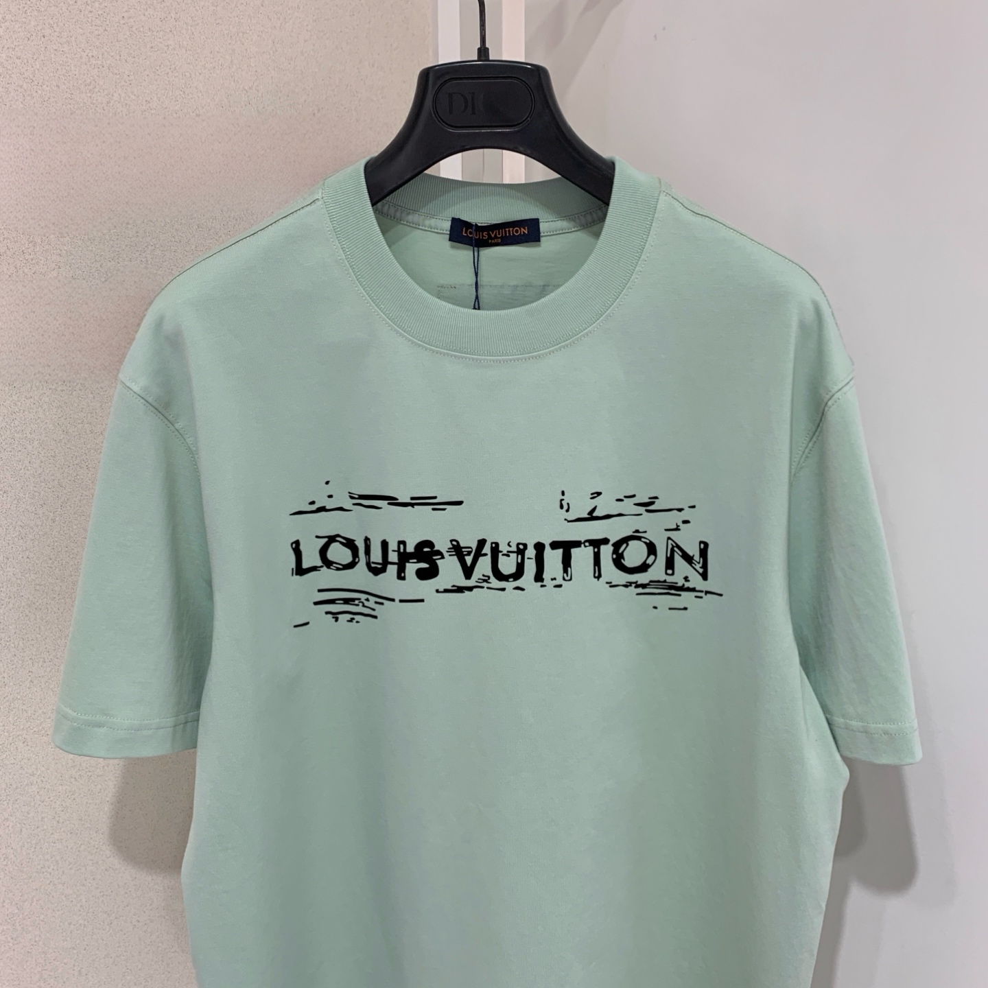 Louis Vuitton 2025 Summer T-Shirt - High Quality, Unisex Design, Various Sizes 3 i1742841328687 2451 0 1