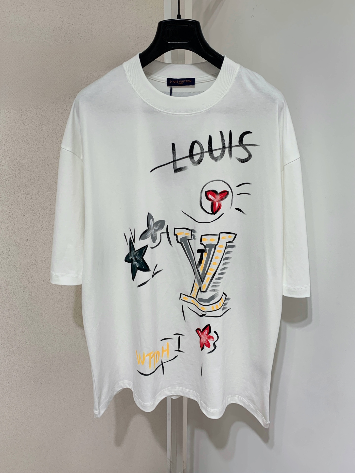 Louis Vuitton 2025 Summer Heavy Hand-Painted Short Sleeve Tee - Unisex S-XL 2 i1746644650446 8726 0 0