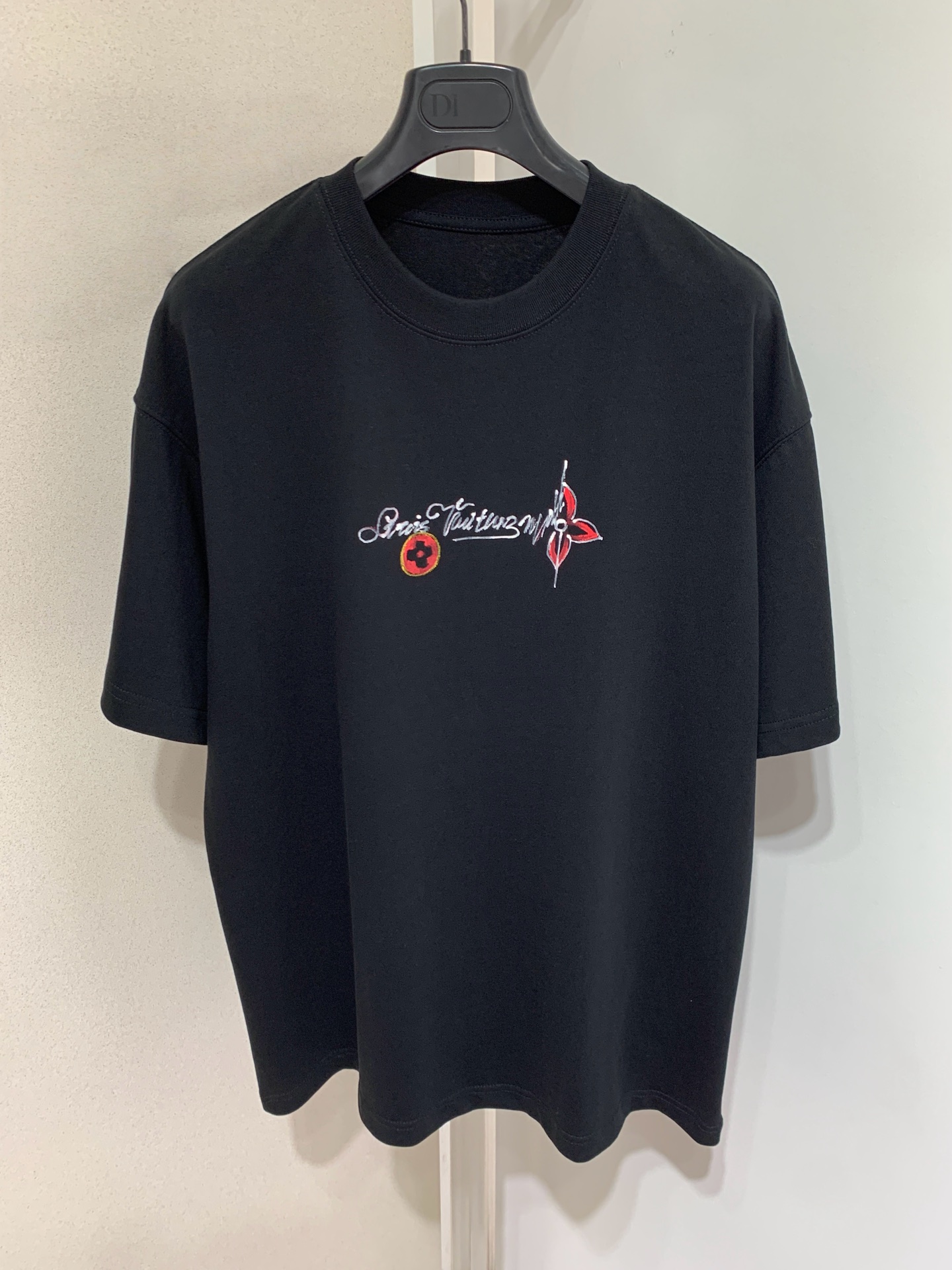 Louis Vuitton 2025 Summer Hand-Painted Short Sleeve Tee - Unisex XS-XL 2 i1747507570684 1678 0 0