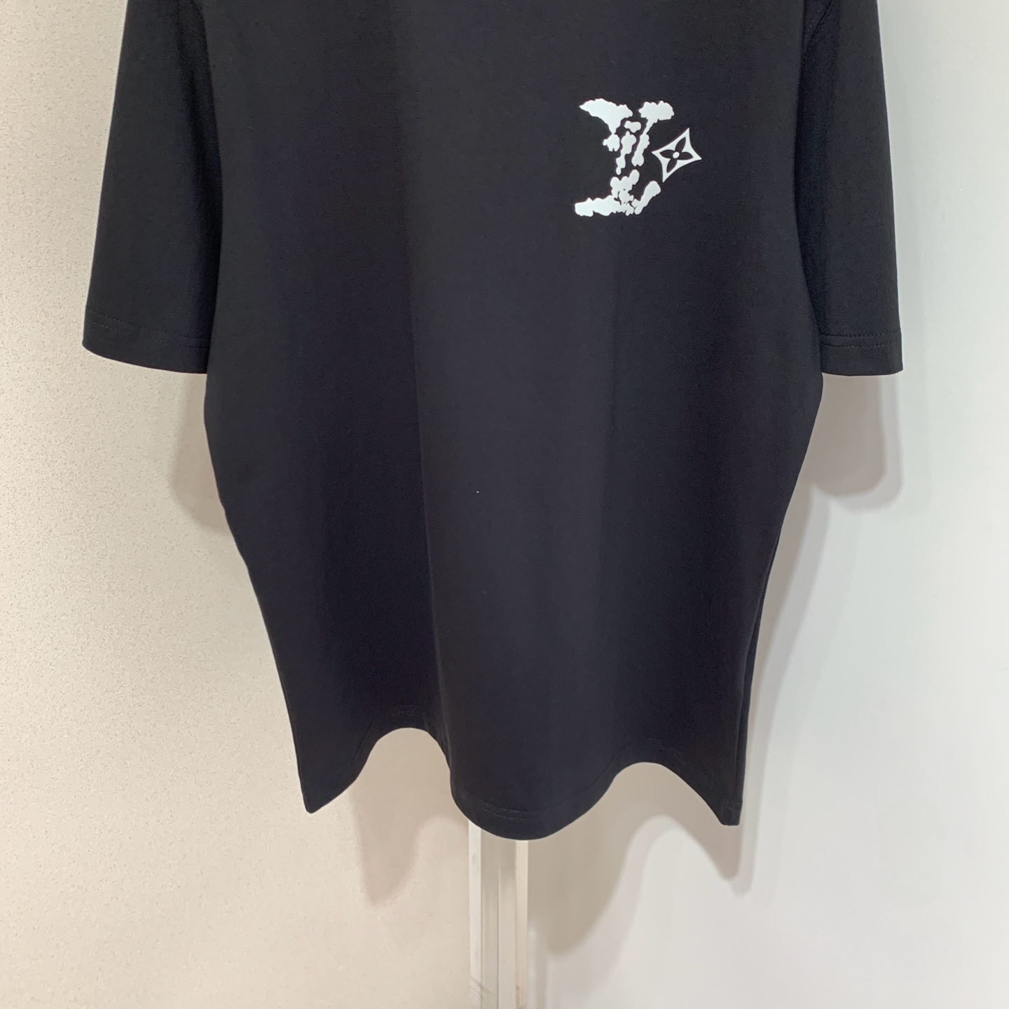 Louis Vuitton 2025 Summer T-Shirt - High Quality, Unisex Design, Sizes M to 3XL 4 i1748365294718 3308 0 2