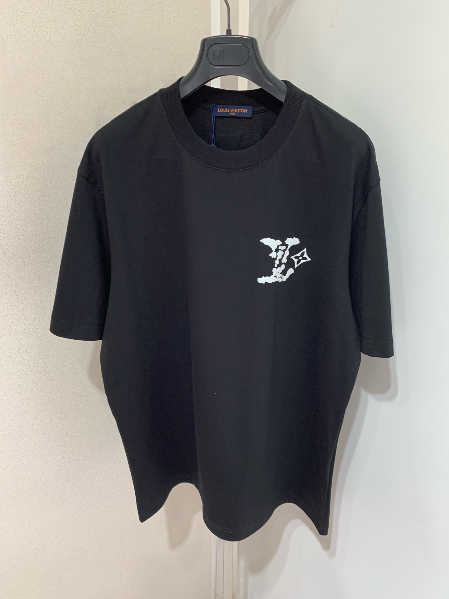 Louis Vuitton 2025 Summer T-Shirt - High Quality, Unisex Design, Sizes M to 3XL 2 i1748365295913 7732 0 0