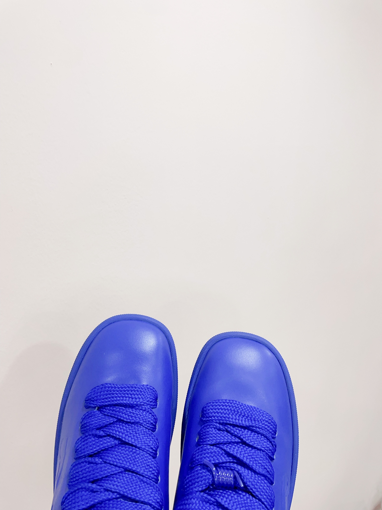 Burberr* 24-Year-Old Retrospect Shoegirls’ Sports Boards 2024 - 图片 8