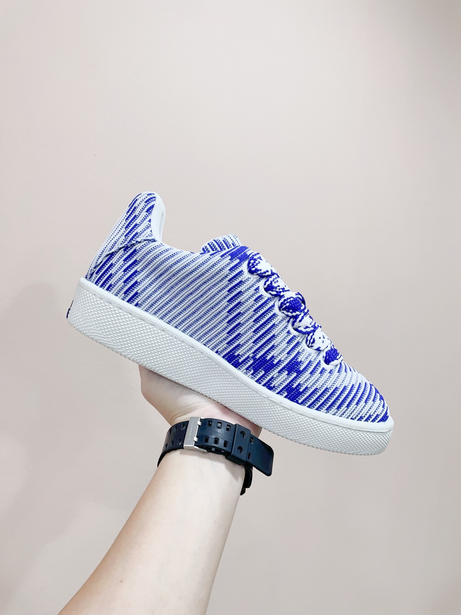 Burberr* 24-Year-Old Retrospect Shoegirls’ Sports Boards – Certified 2024s New 💯 - 图片 6