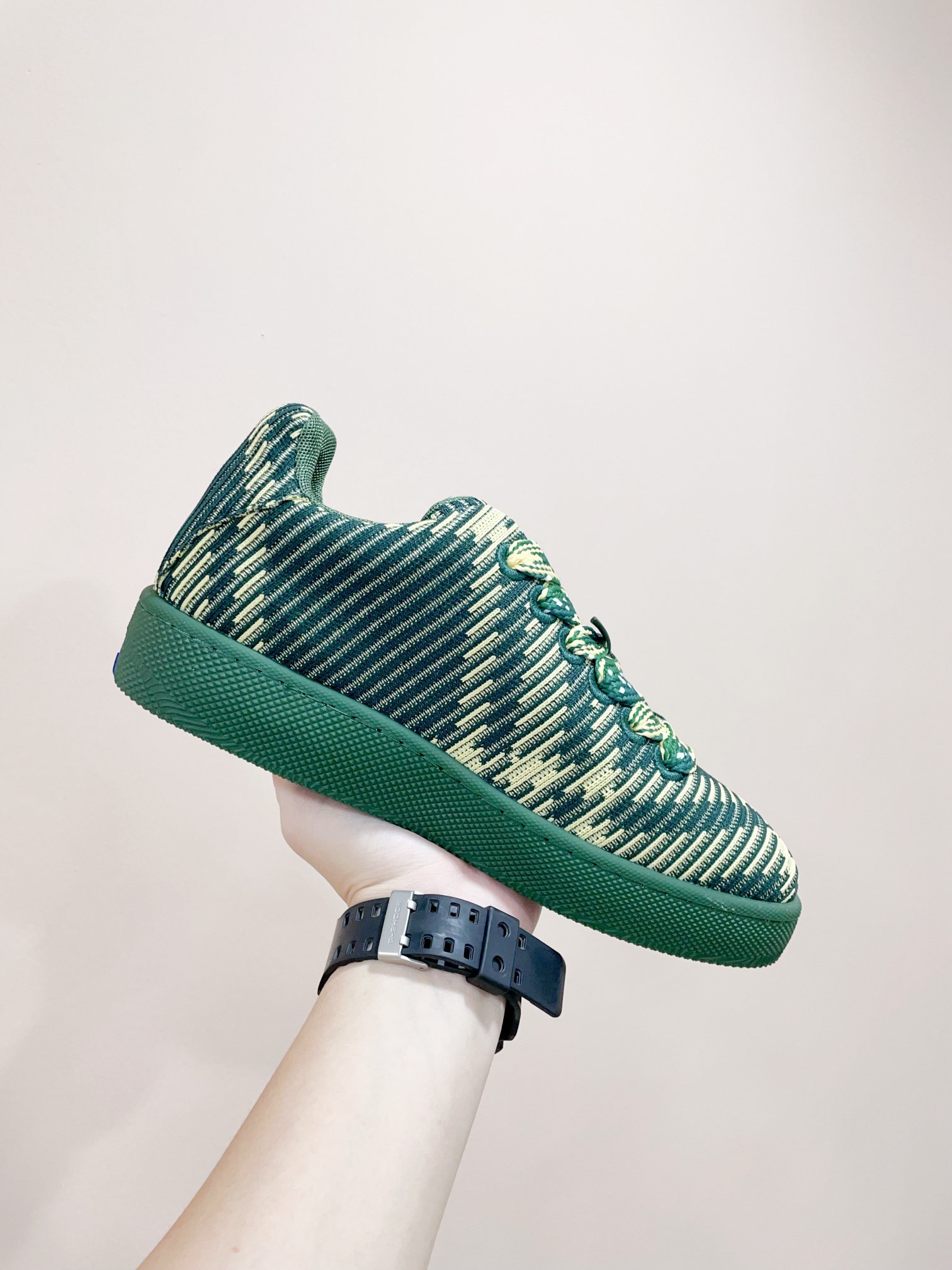 Burberr* 24-Year-Old Retrospect Shoegirls’ Sports Boards – Certified 2024s New💯 - 图片 6