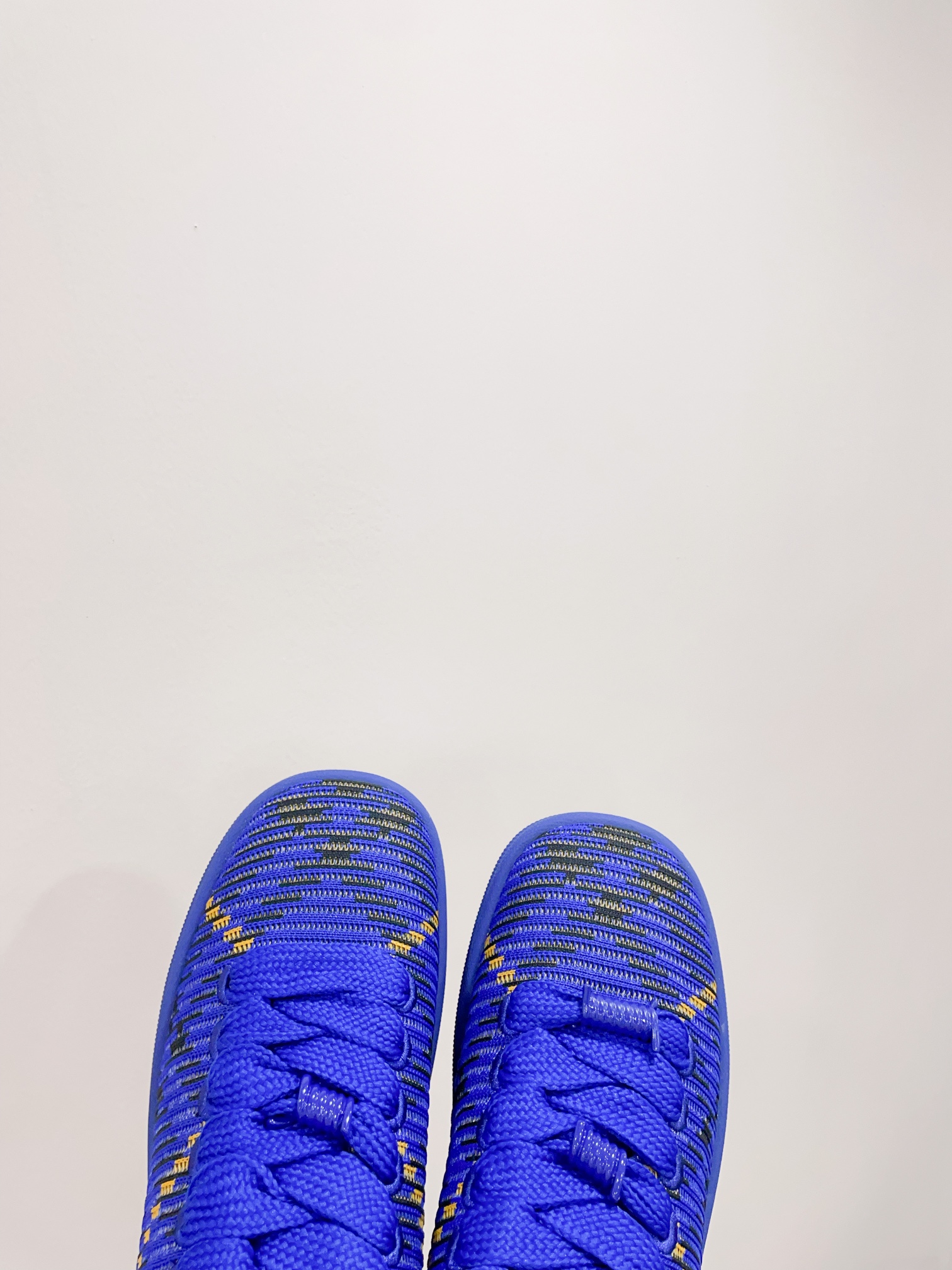 Burberr* 24-Year-Old Retrospect Shoegirls’ Sports Boards – Certified 2024, P750 - 图片 8