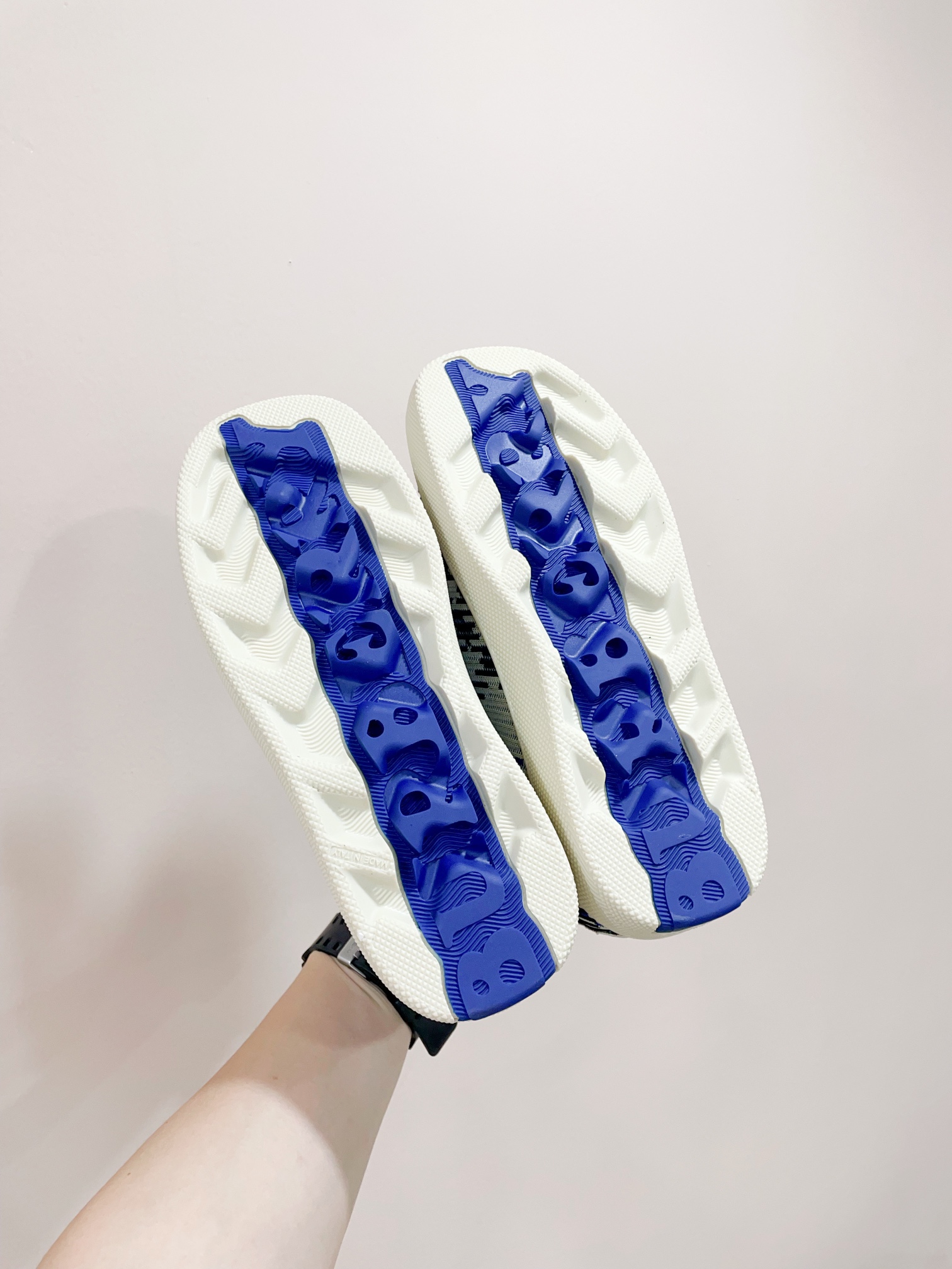 Burberry 2024 Shoes: Retro Style, Best Value for Money - 图片 9