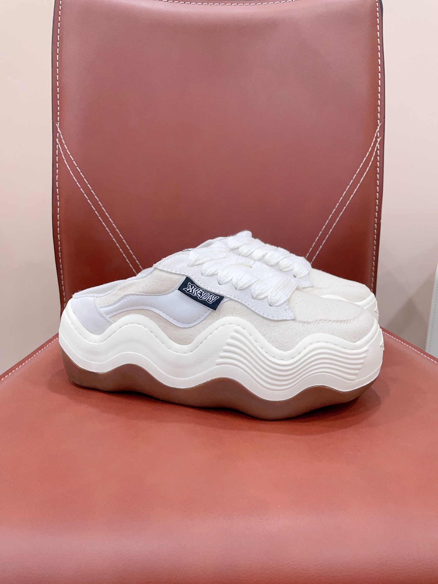 HEYDA 2024s New Certified Canvas Shoes: Comfortable, Stylish, and Affordable - 图片 3