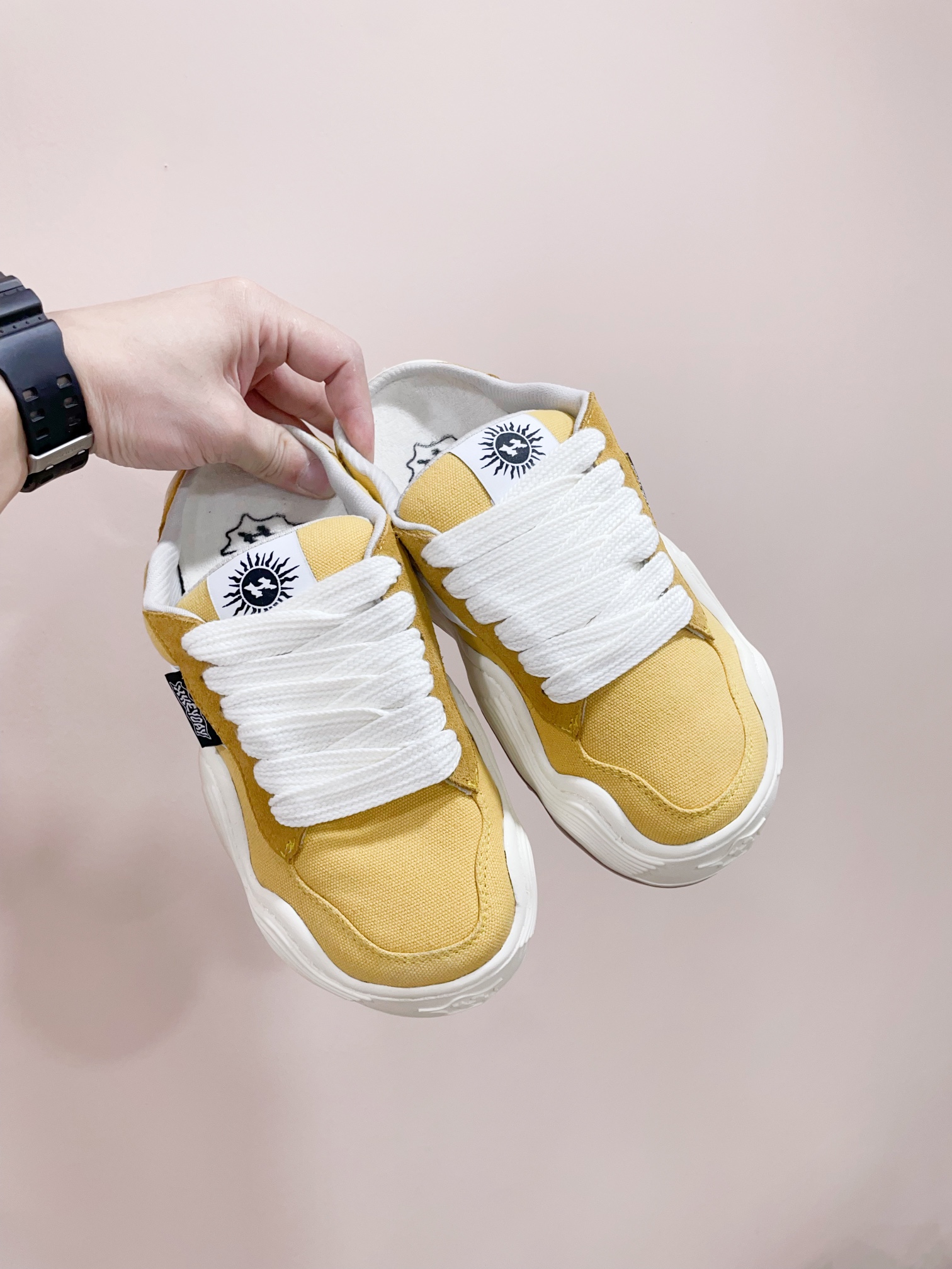 HEYDA Unveils 2024s New Canvas Shoes with Original Design and Superior Comfort - 图片 4
