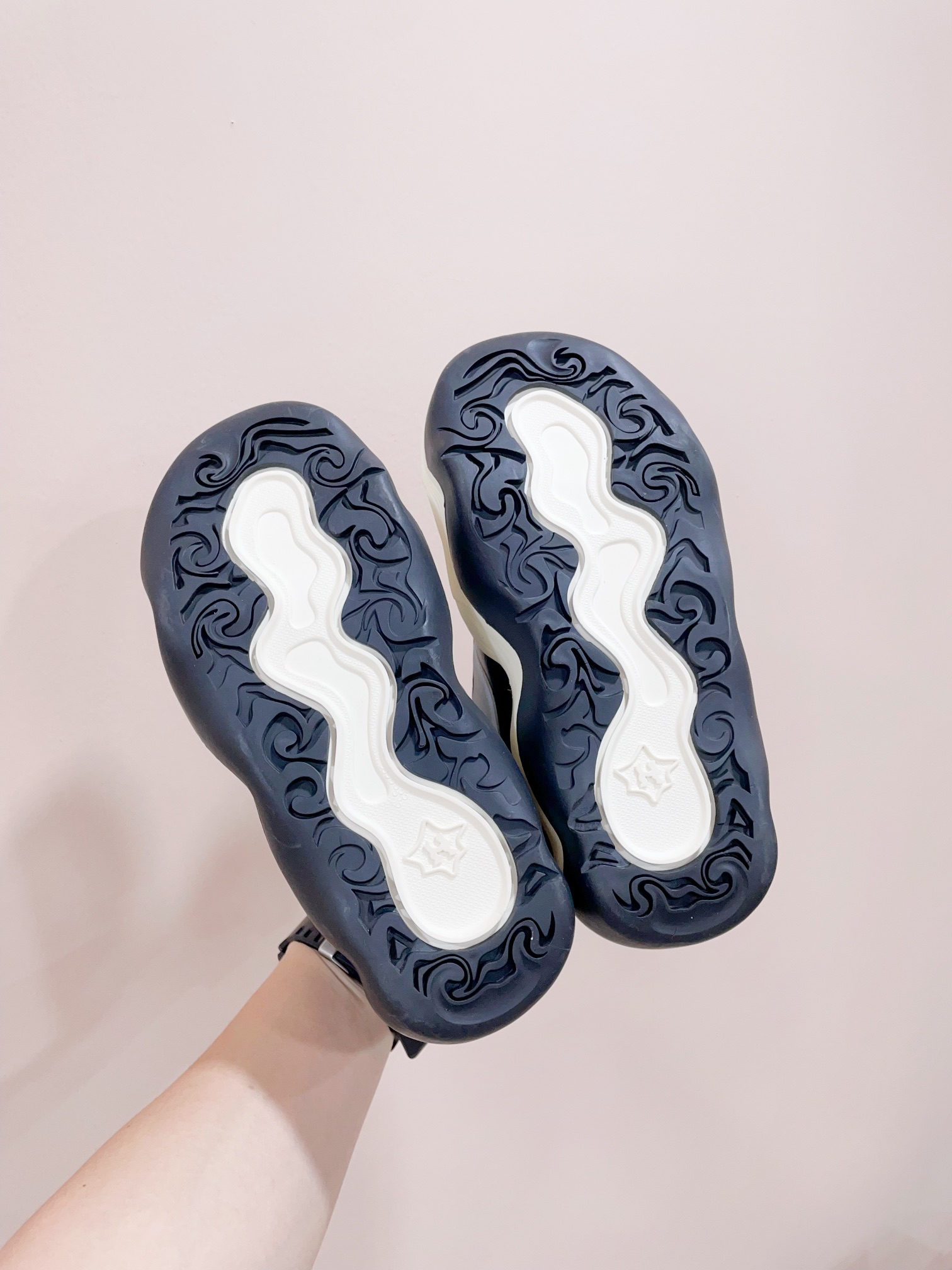 HEYDA’s 2024 Certified Canvas Shoes – Lightweight, Comfortable, and Colorful - 图片 9