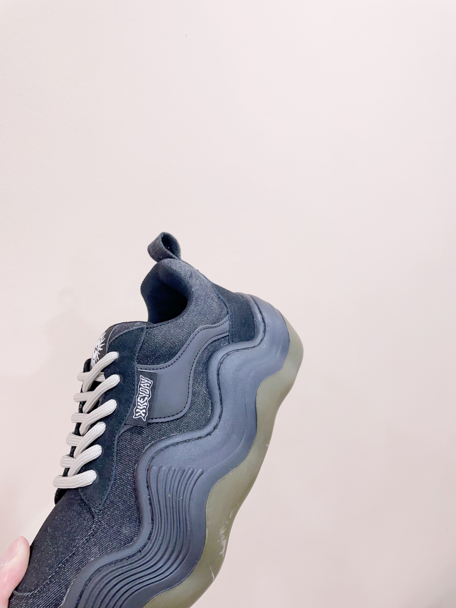 HEYDA Unveils 2024’s Trendy Canvas Shoes with Unique Features and Affordable Price - 图片 7