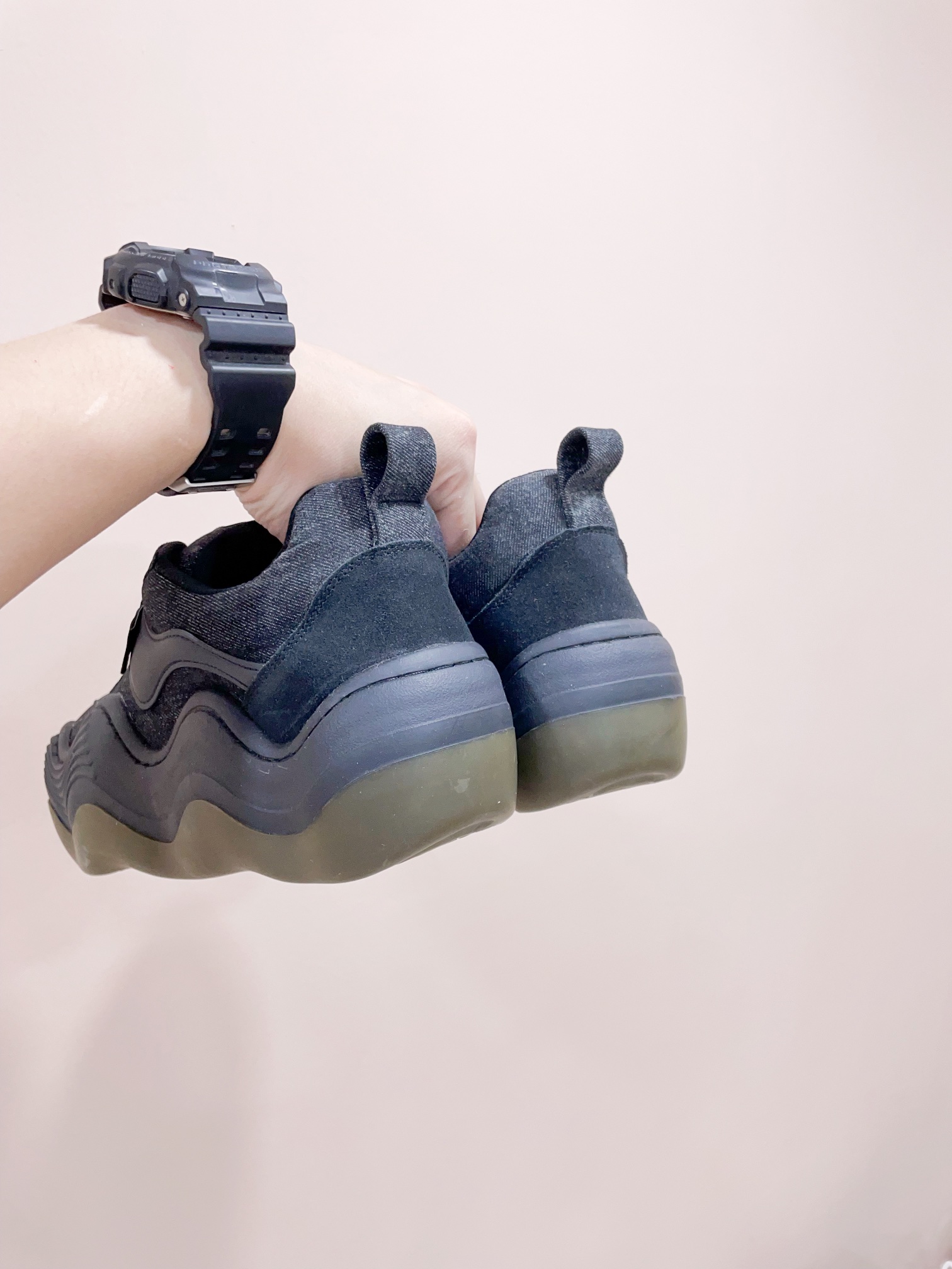 HEYDA Unveils 2024’s Trendy Canvas Shoes with Unique Features and Affordable Price - 图片 9