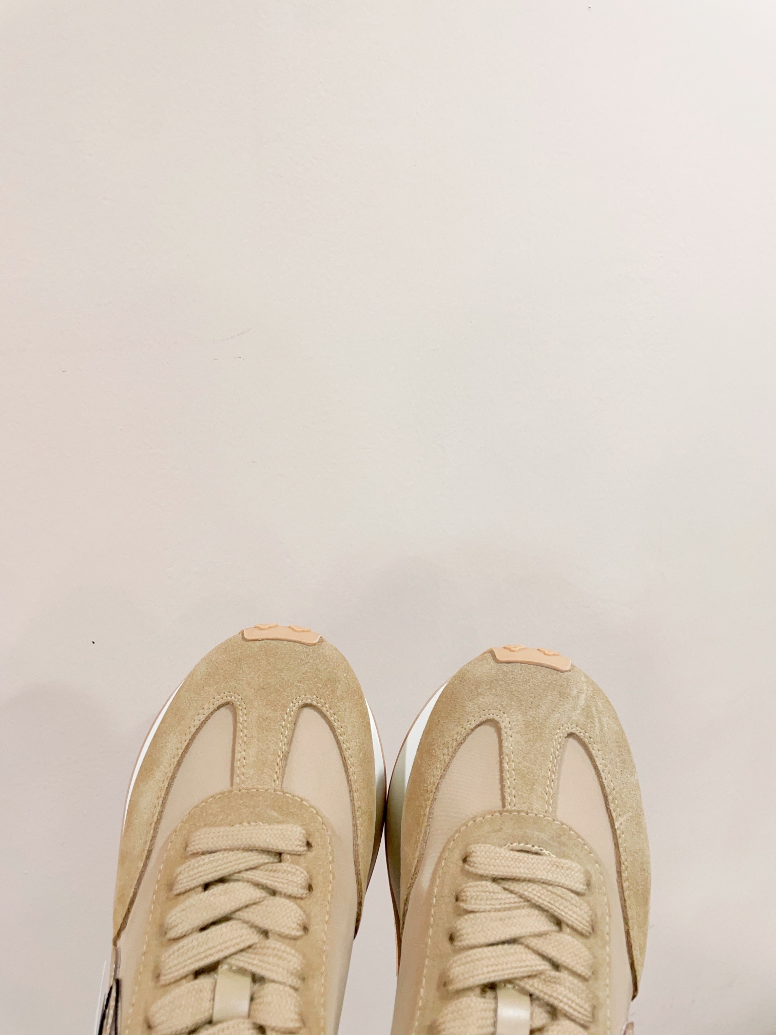 “Vibrant ANN ANDELMA 24s: Colored German Shoes, Comfortable & Affordable | 2024 Certification” - 图片 8