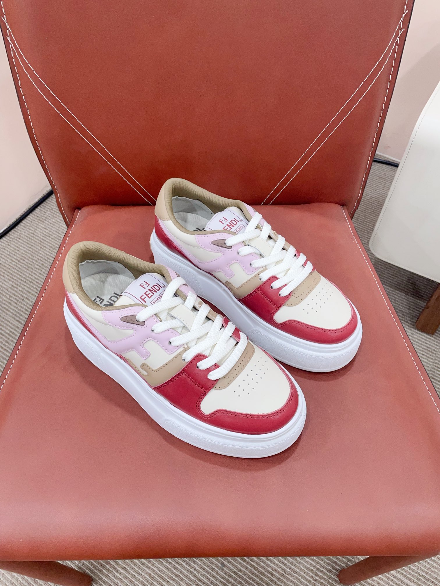 [Bally Women
