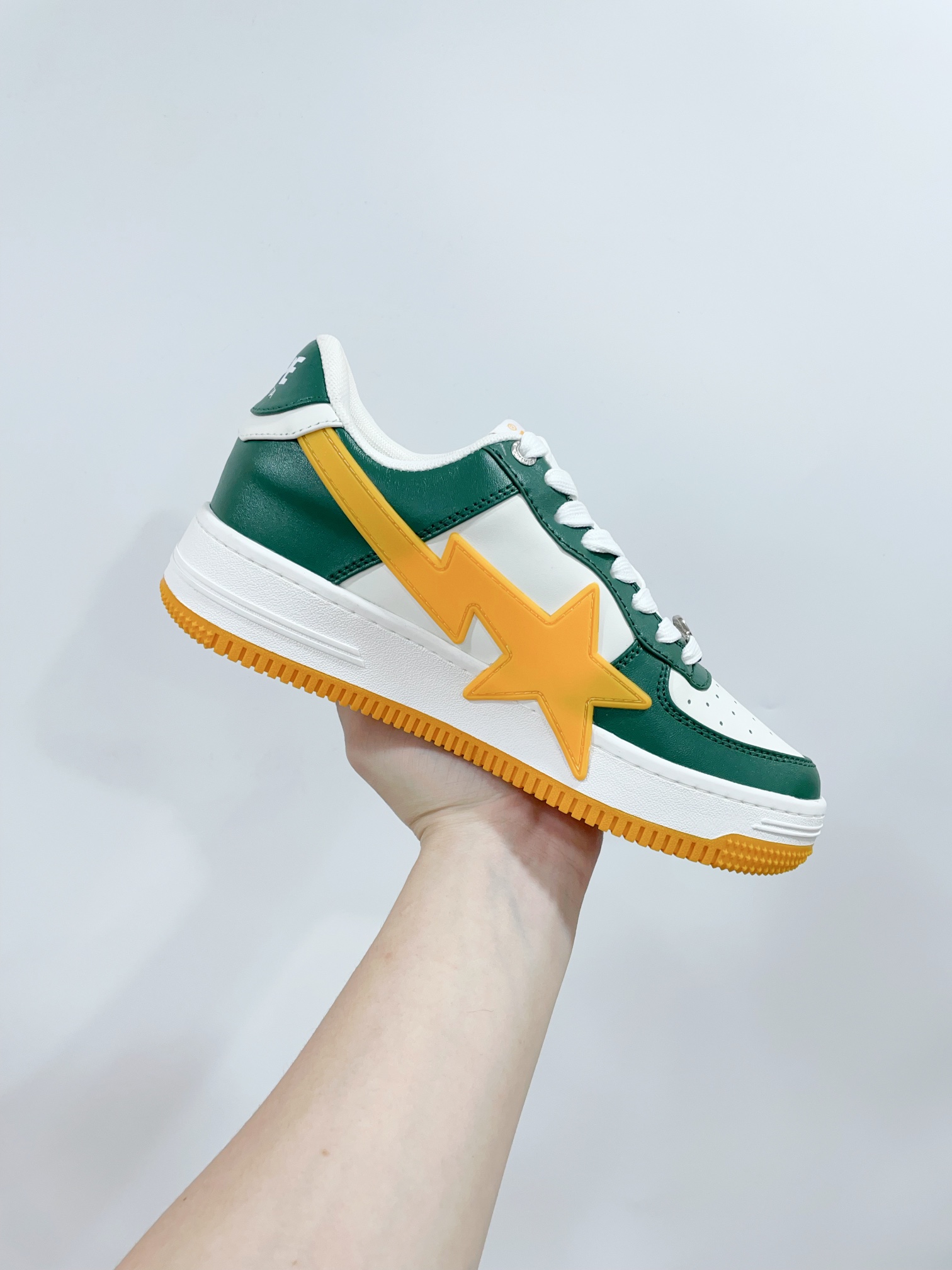 A BATHING APE Sneakers: Classic Models and Great Colors, Best Value for Money - 图片 5